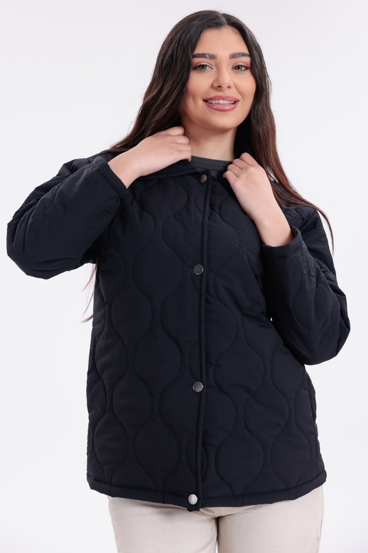 Women's Black Patterned Double Pocket Oversized Quilted Jacket with Snap Fastener