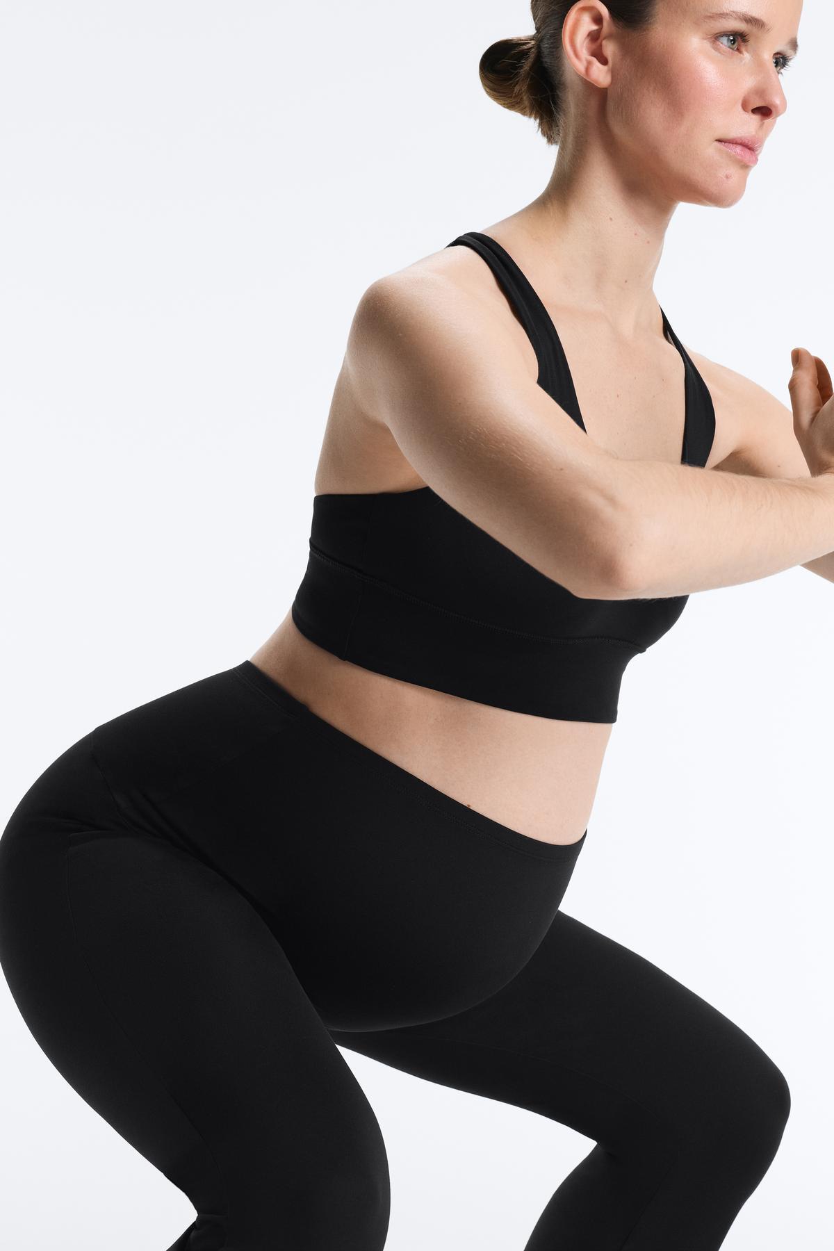 Oysho Comfortlux 80 cm flare hamile pantolon fotoğrafı 4 (önizleme)