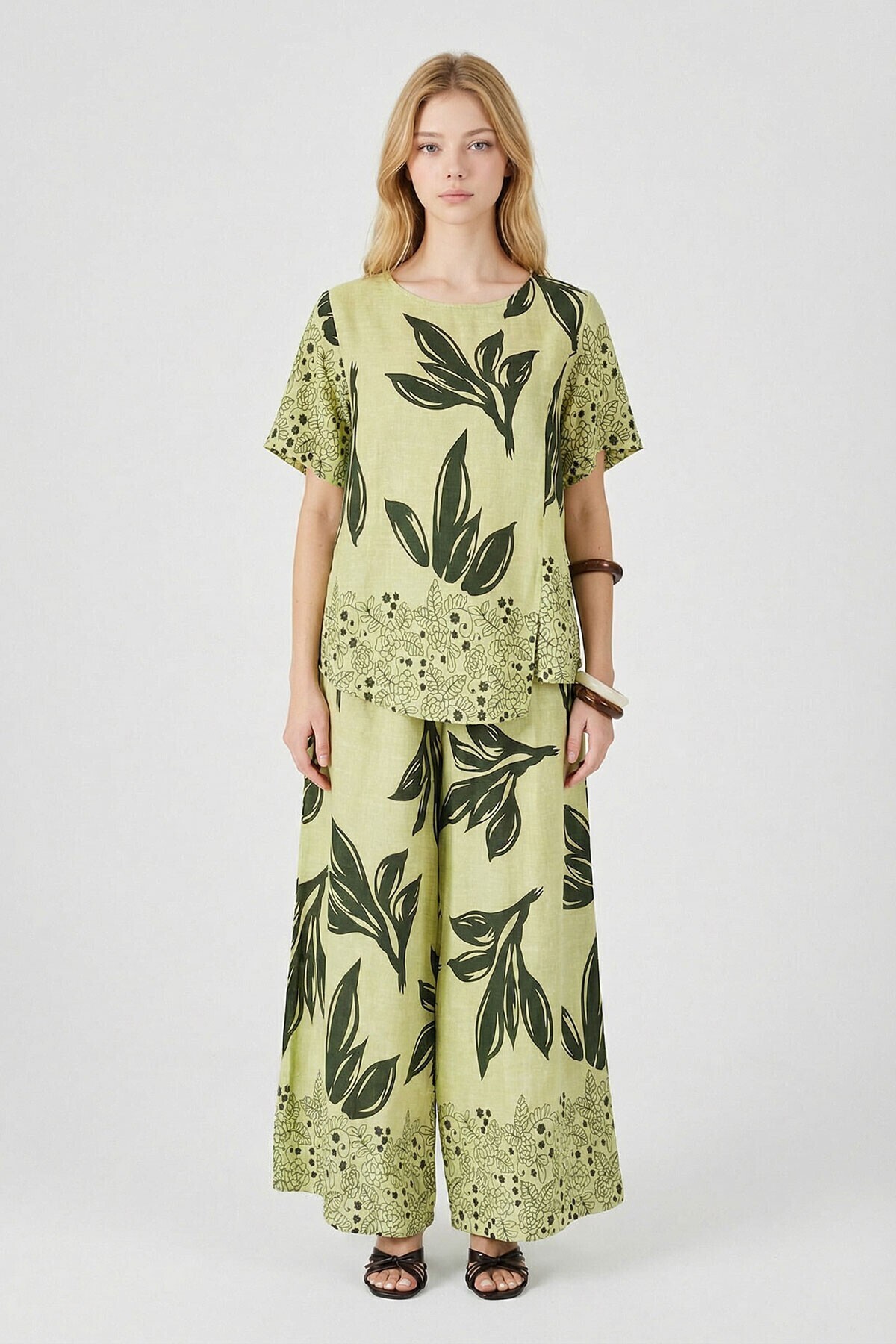 Olive Green Leaf Patterned Oversized Blouse and Wide Leg Pants Set