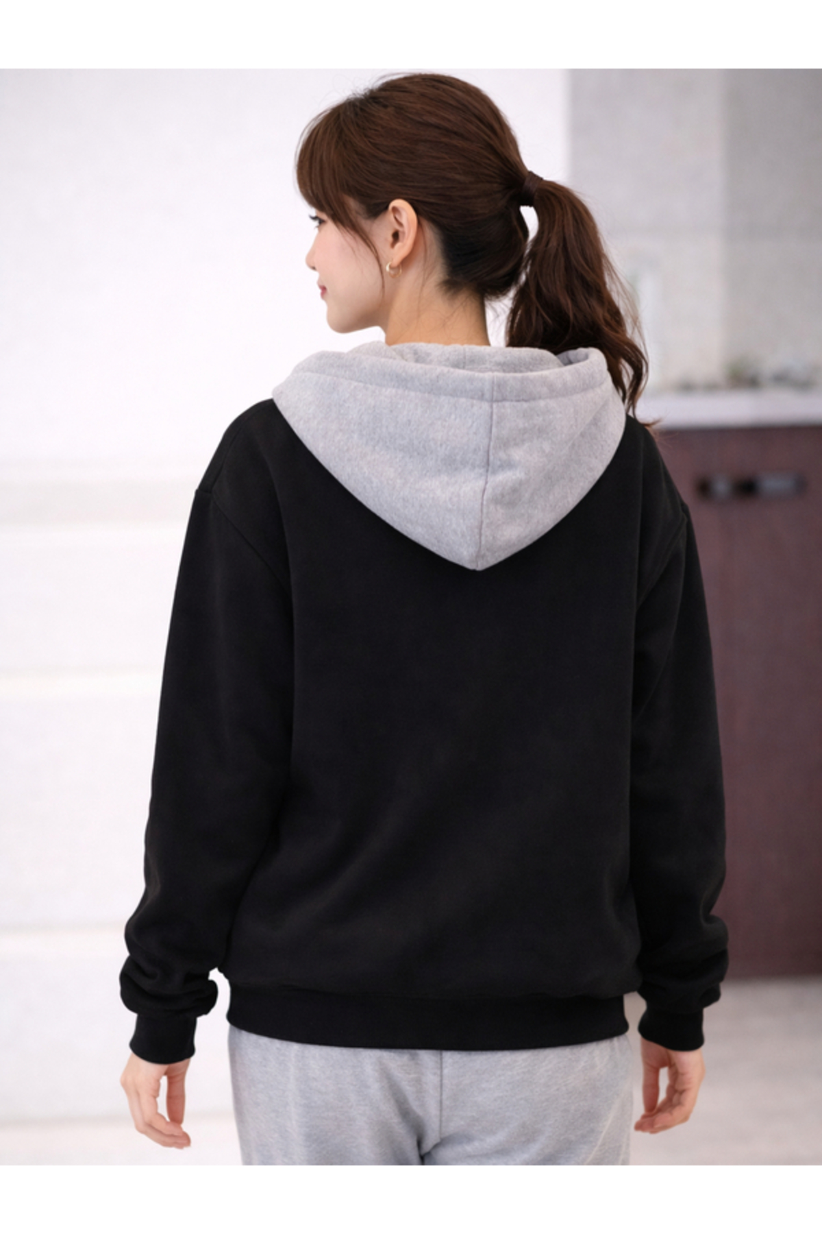 EXPECTED Unisex Siyah Gri Kapüşonlu Oversize Mevsimlik 2 İp Hırka Orta Kalınlık görsel 5