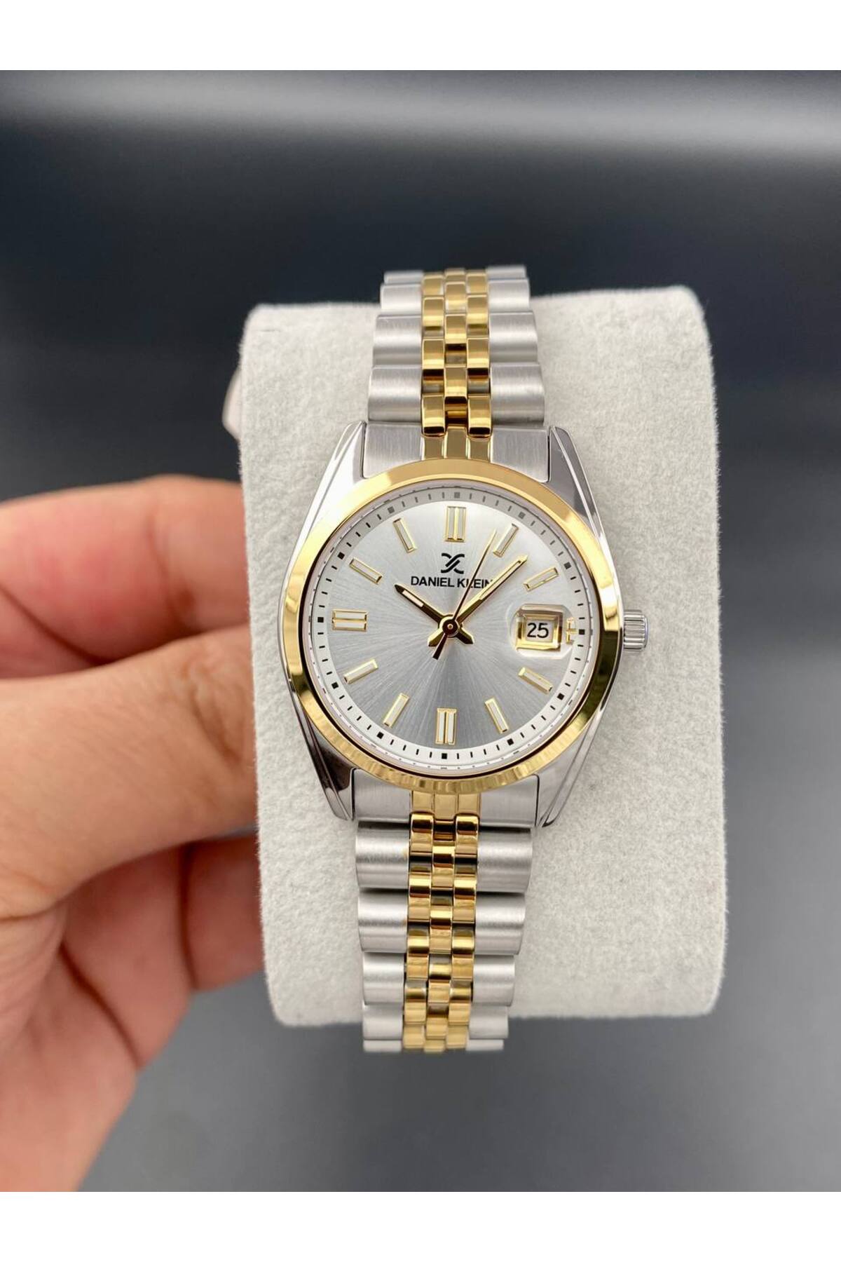Women Wrist Watch Steel Lanyard 3 ATM Waterproof New Season Special Series 2 Years Warranty Invoiced