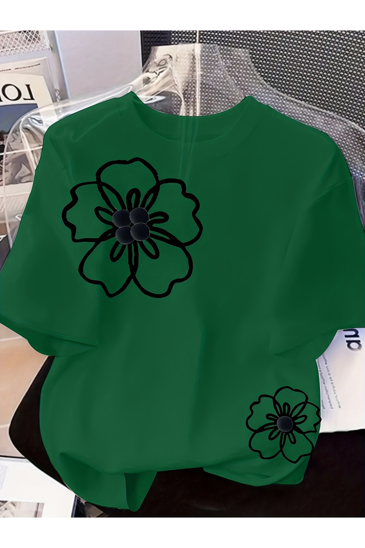 Vintage Women's Floral Pattern Short Sleeve T-Shirt-Blouse, Barnacle Flower