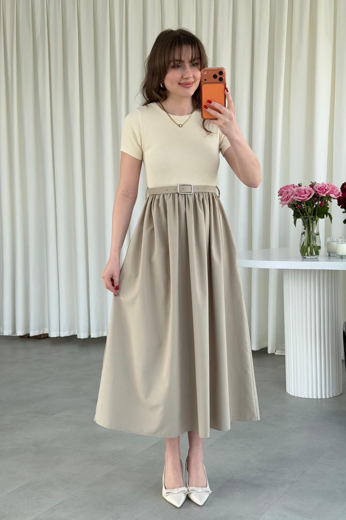 MaziButik  Kısa Kol Kemerli Poplin Detay Elbise - Görsel 4