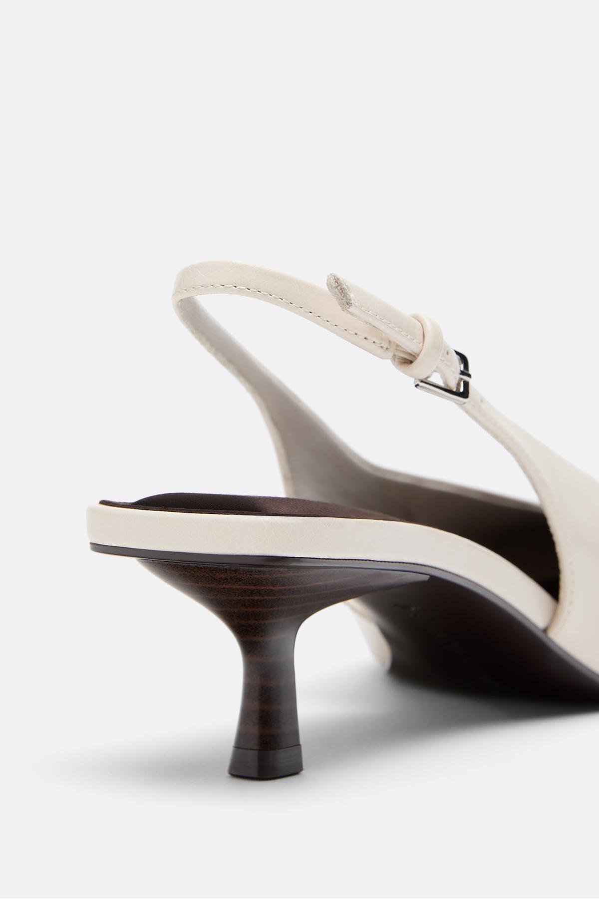 Stradivarius  V yaka topuklu ayakkabı - Görsel 4