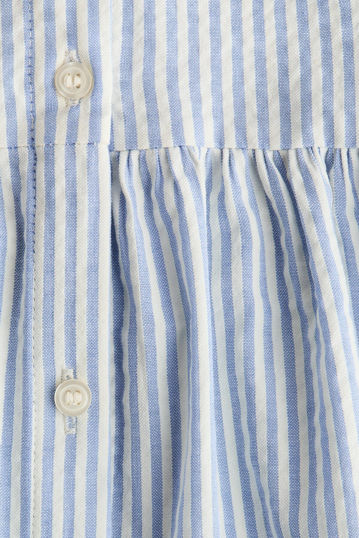 H&M Kolsuz Gofre Elbise fotoğrafı 2 (önizleme)