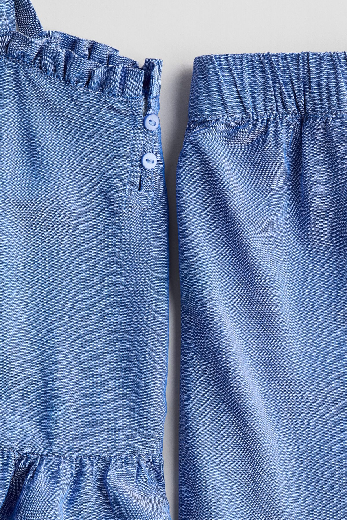 H&M 2 Parçalı Fırfırlı Gofre Set fotoğrafı 2 (önizleme)