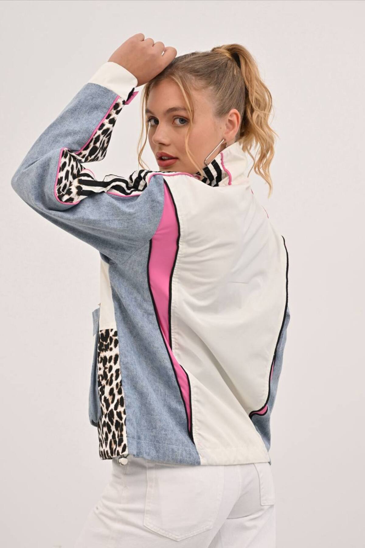 İLKCET MODA Leopar Desenli Mix Kadın Yağmurluk görsel 2