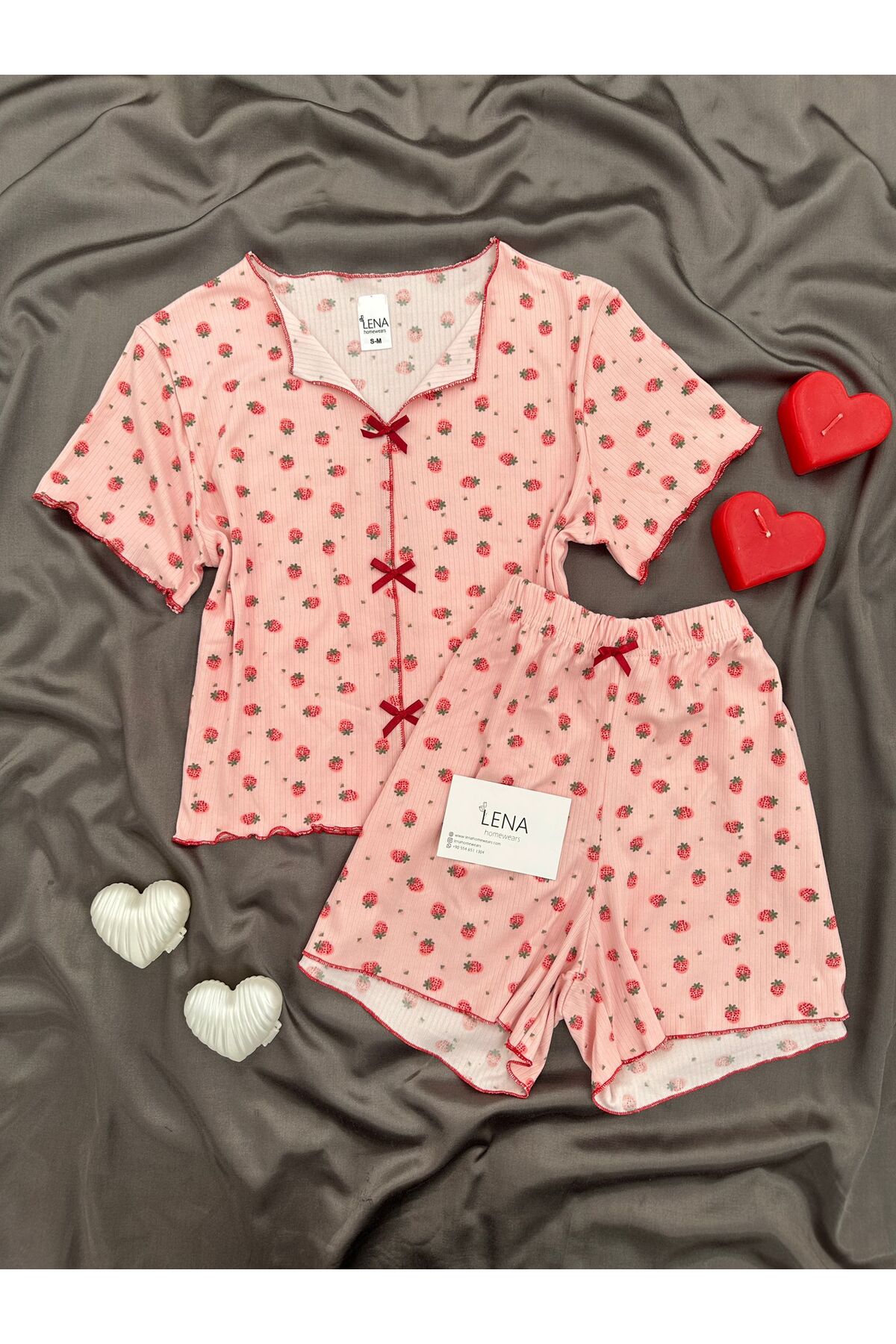 Women's Pink Strawberry Pattern Crop Shorts Pajamas Set