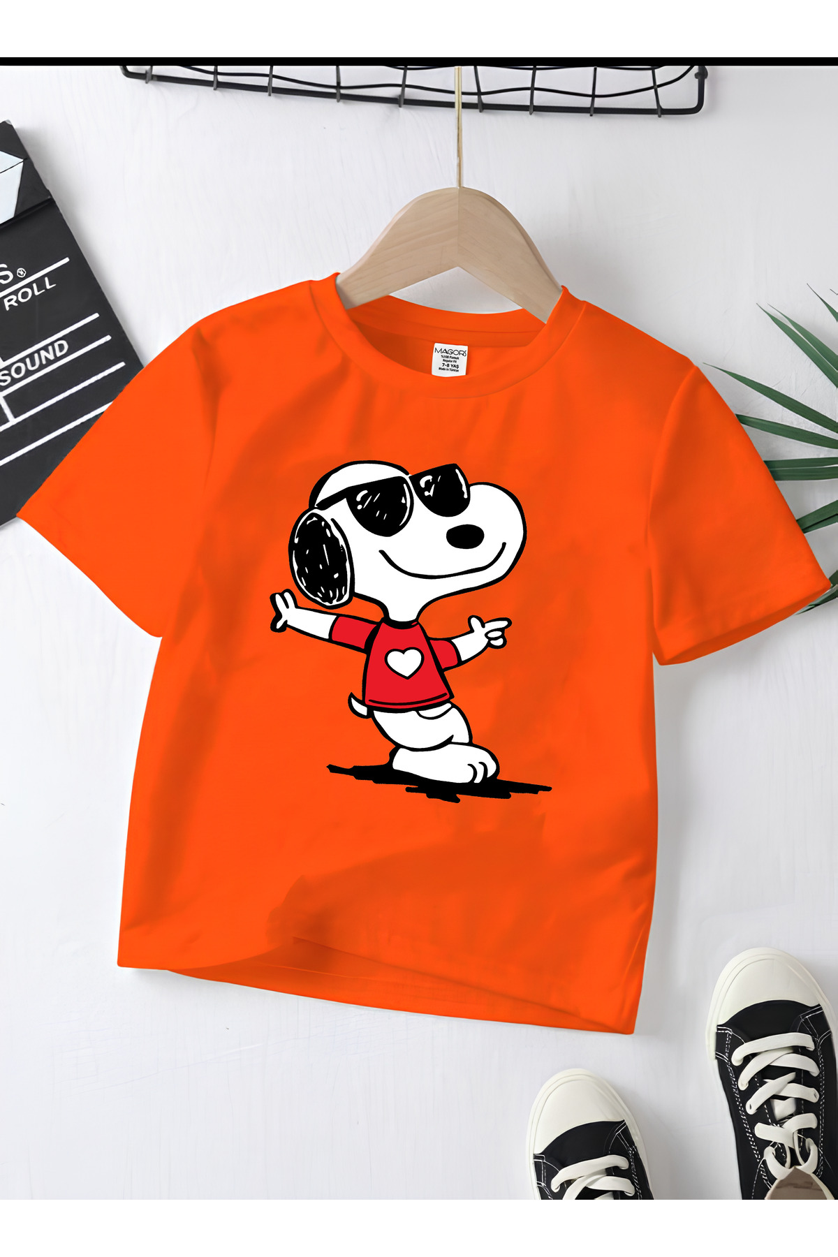 SNOOPY PRINTED 100% COTTON REGULAR MOLD CHILDREN AND YOUNG TSHIRT