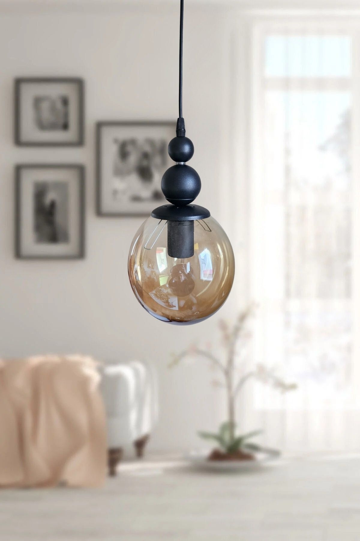 Eru Modern Single Pendant