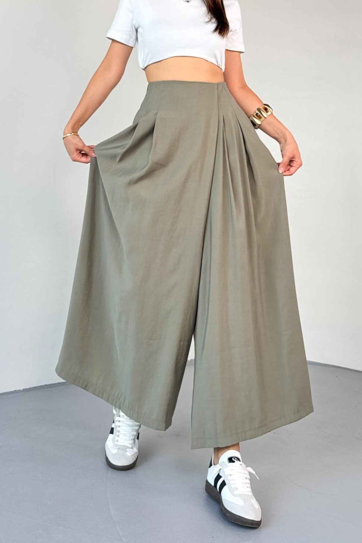 Suziş  PİLE DETAYLI BELİ LASTİKLİ ETEK PANTOLON 51204