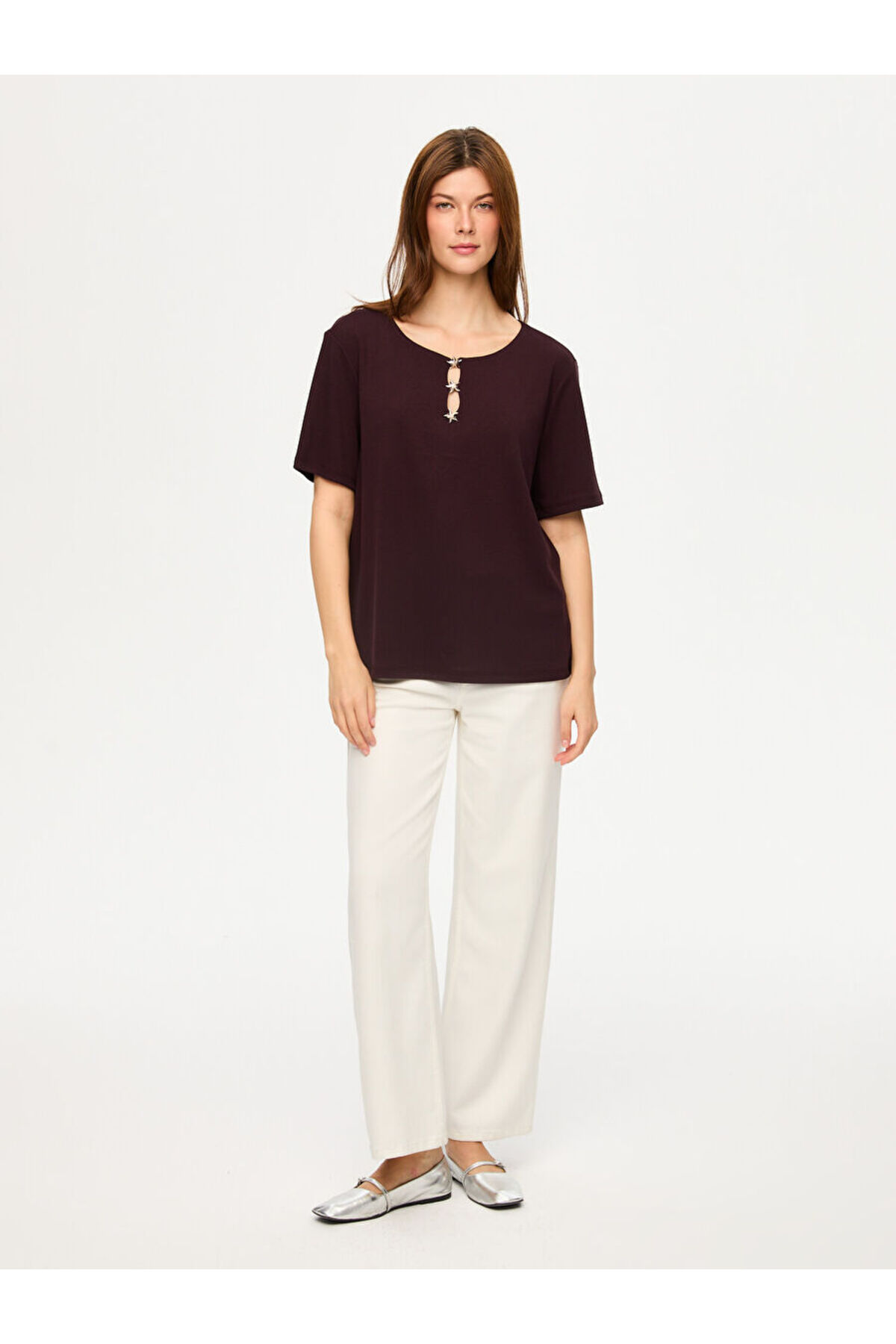 Short Sleeve Knitted Blouse with Metal Star Accessory S26BLZ008