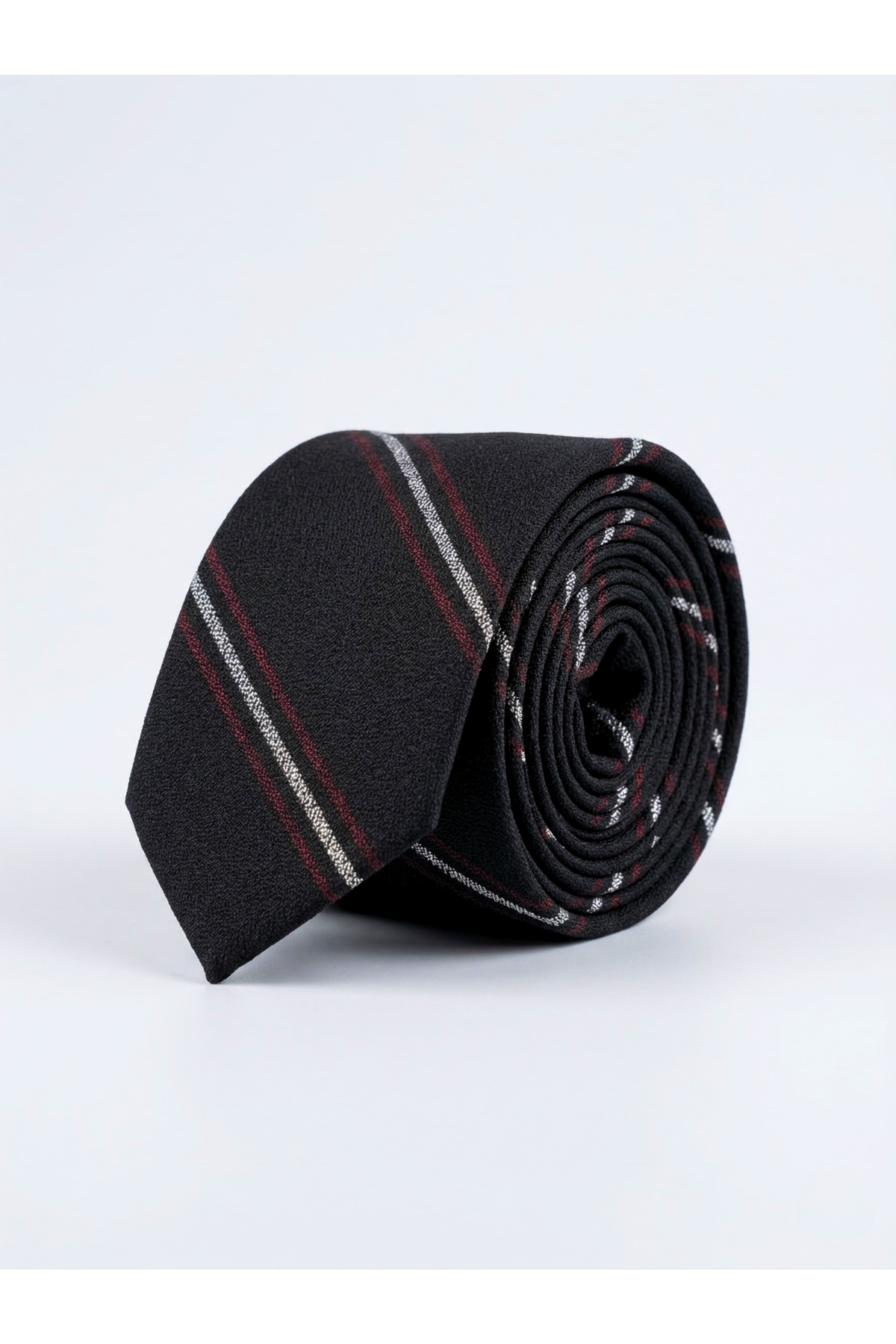 Elegante Cravatte Siyah Renk Çizgili Pamuklu Erkek Kravat - 7 cm Modern Kesim Şeritli Tasarım görsel 5