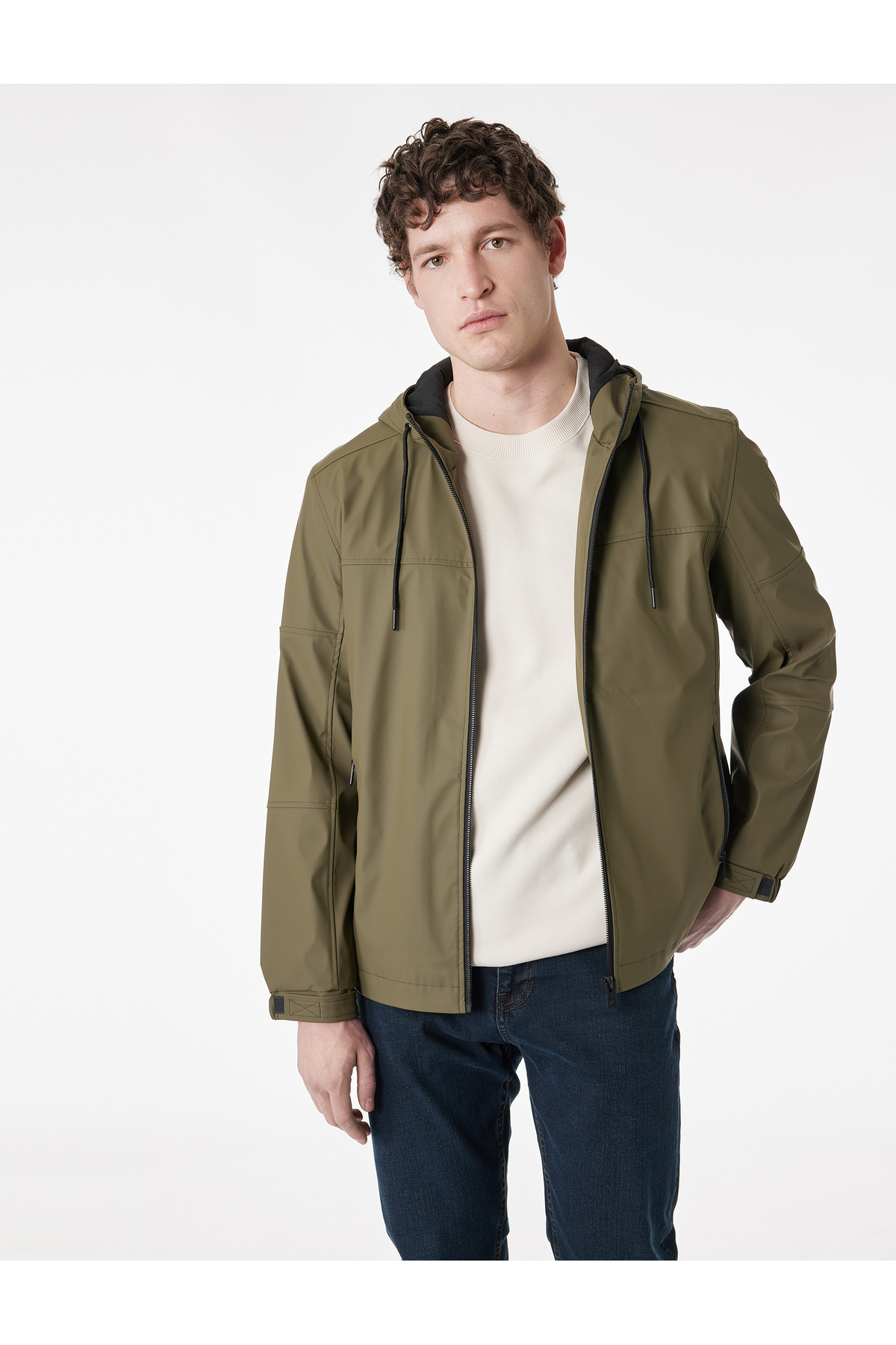 Koton  Uzun Kollu Fermuarlı Slim Fit Kapşonlu Yağmurluk