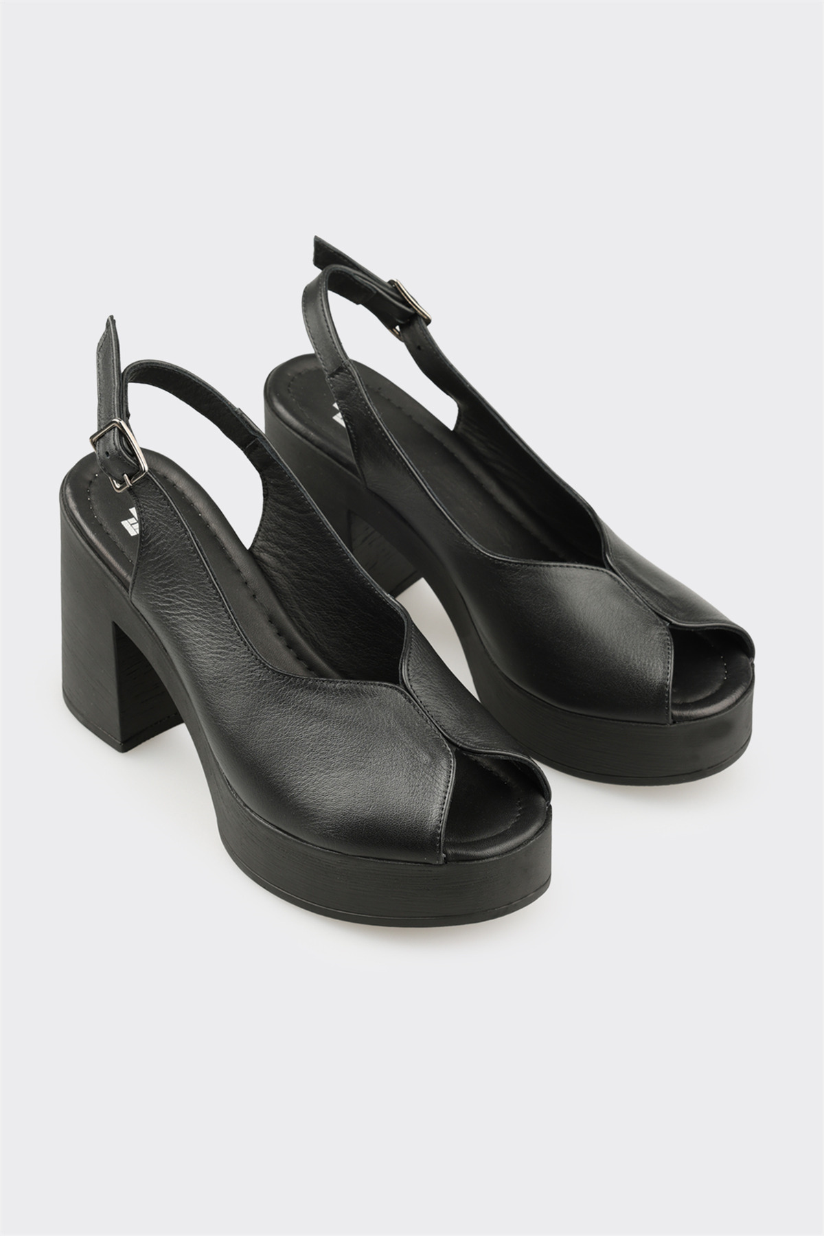 Elle Shoes Siyah Deri Kadın Yüksek Topuklu Sandalet görsel 2