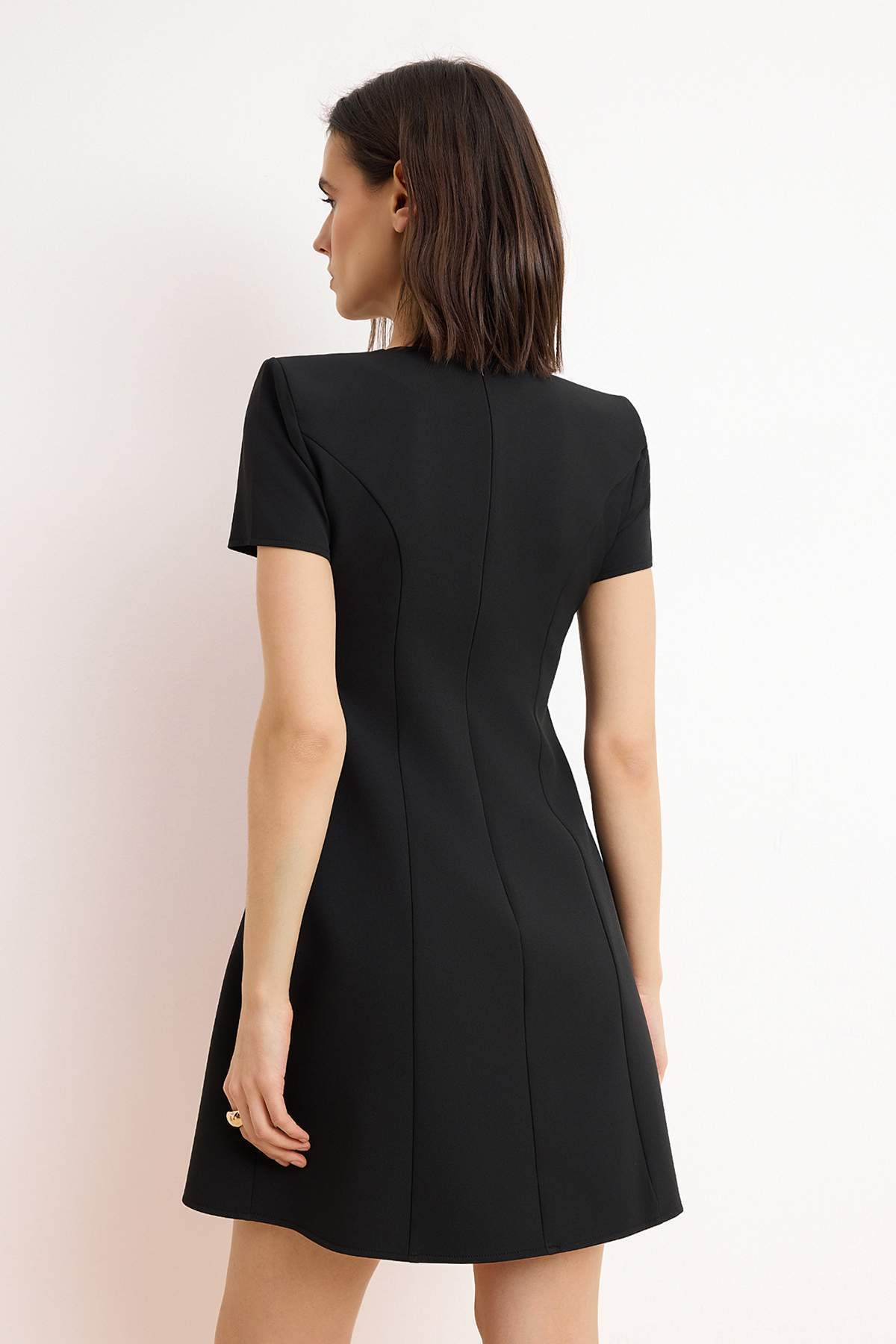 Trendyolmilla  Siyah A Kesim Kısa / Mini Esnek Dokuma Elbise TWOSS26EL00514 - Görsel 4