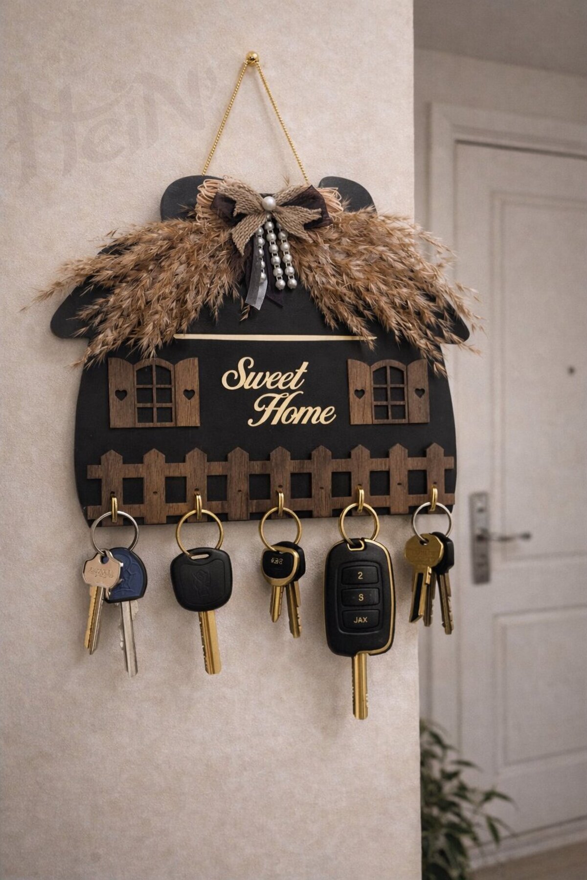Sweet Home Writing Wooden Key Hanger Wall Hanging Keychain (MOTHER'S DAY GIFT)