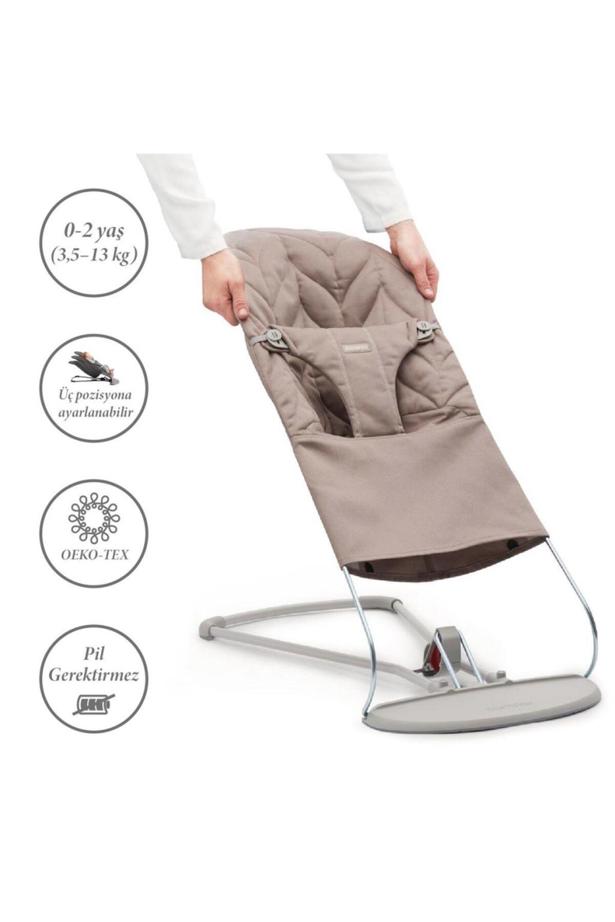 BabyBjörn Bliss Ana Kucağı Petal Cotton Oyuncaklı / Sand Grey fotoğrafı 2 (önizleme)