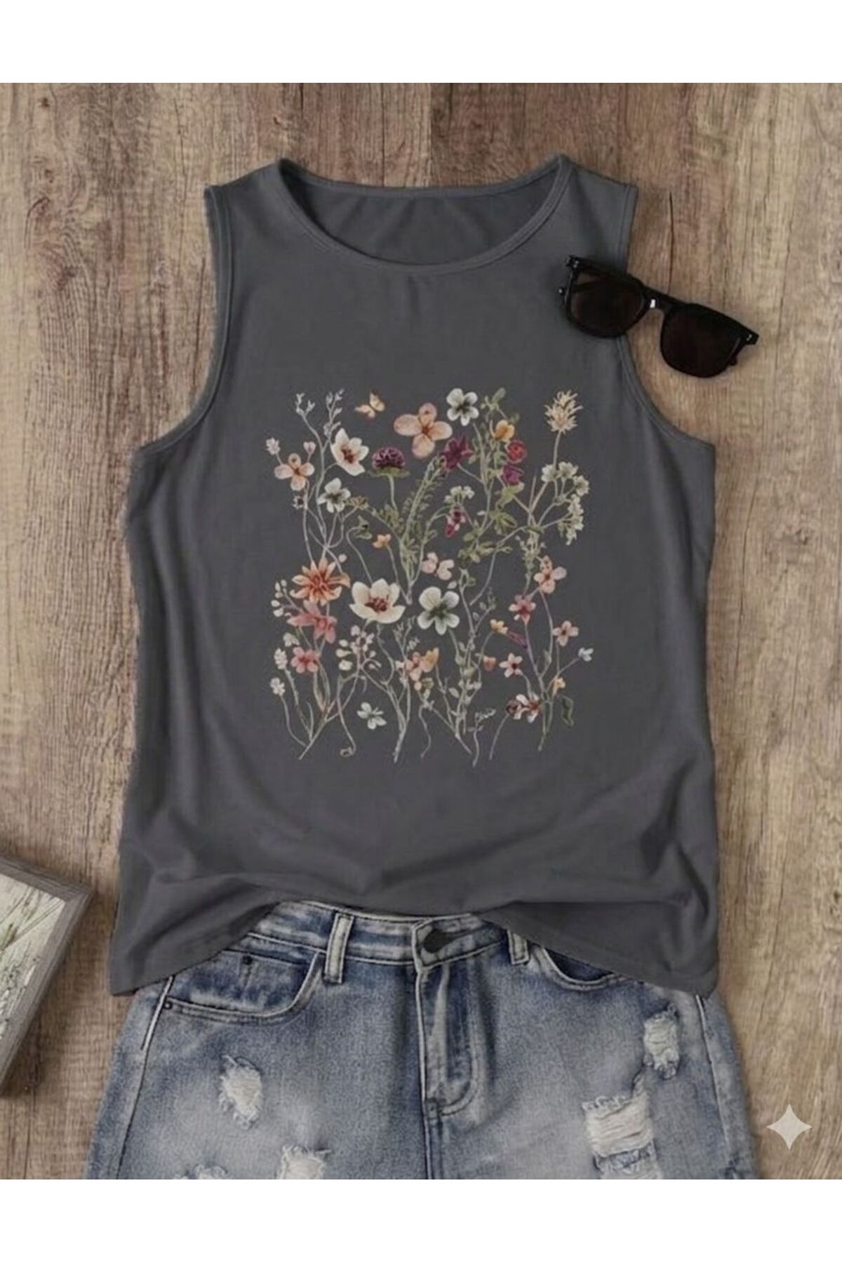 FAVORİST FLOWERS Γυναικείο βαμβακερό μπλουζάκι με μοτίβο (αμάνικο) καλοκαιριν...