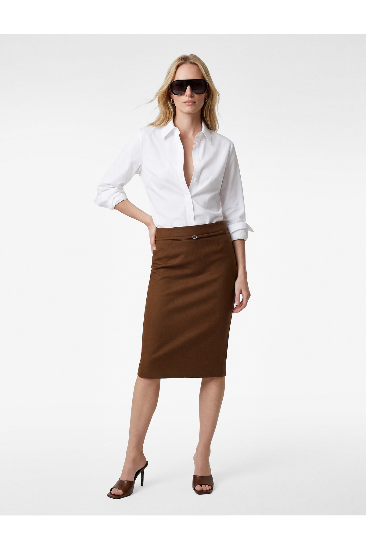 Koton Slim Fit Yırtmaçlı Kemer Detaylı Midi Kalem Etek