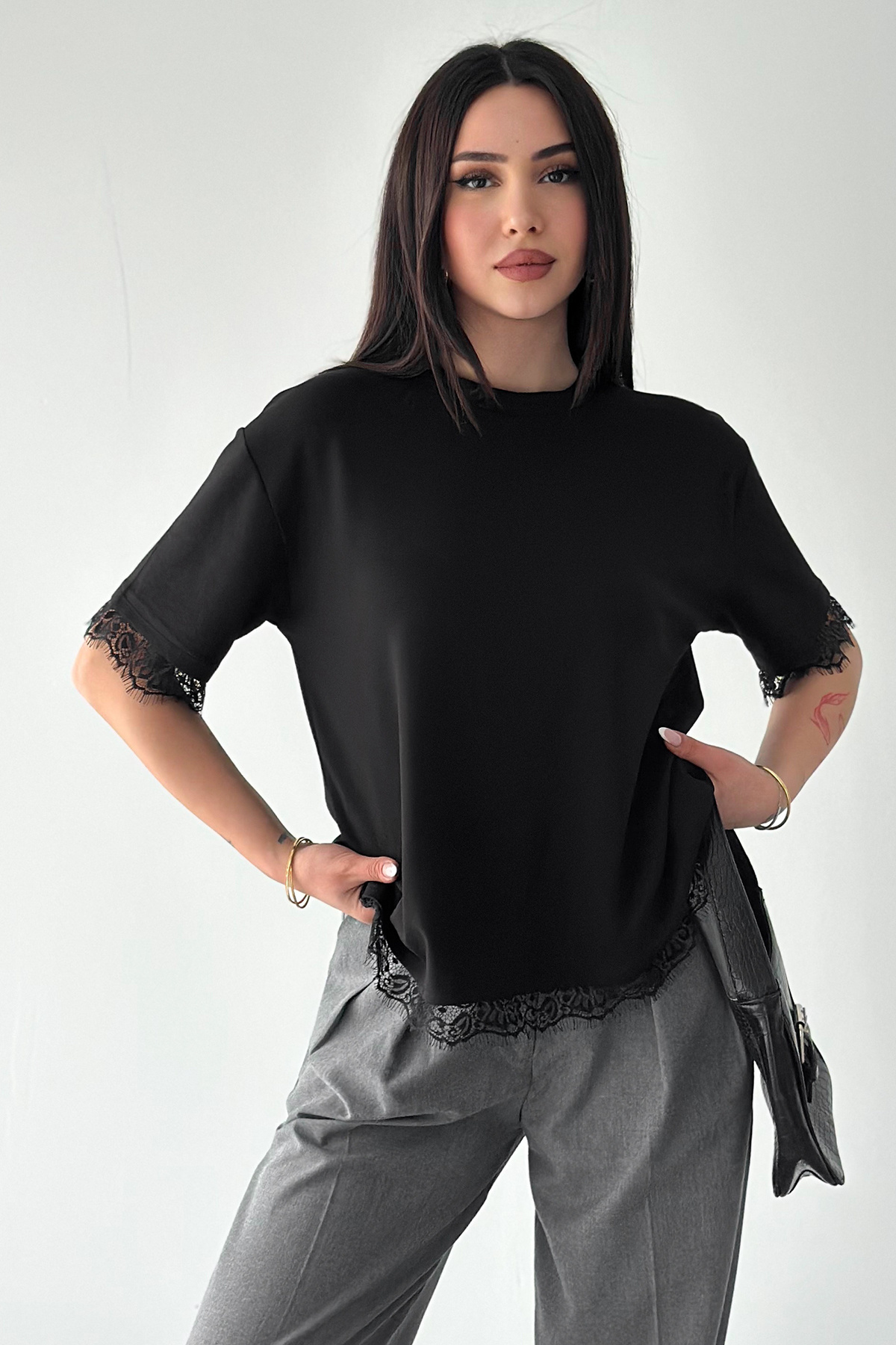 Noa Noa  Kadın Dantel Detaylı T-Shirt – Siyah Arkası Dantel Şık Bluz - Görsel 5