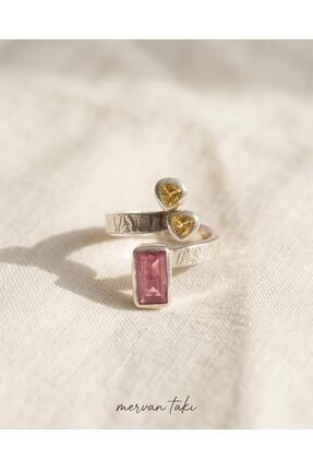 MERVAN TAKI El Yapımı 925 Ayar Gümüş Renkli Safir ve Yakut Taşlı Tasarım Yüzü...