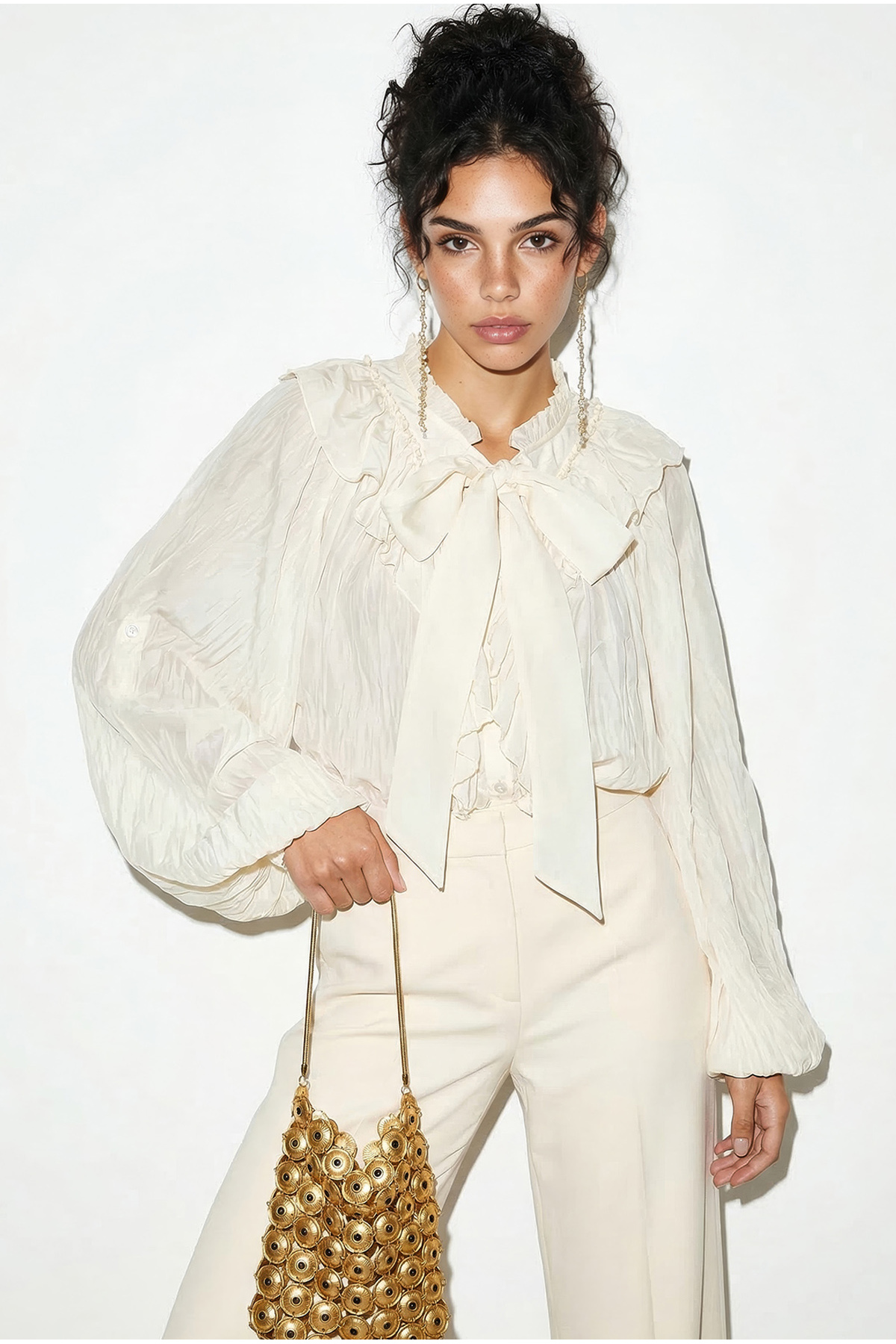 Bianco Lucci  Kadın Yaka Bağlamalı Volan Detaylı Kırışık Efektli Gömlek 0943 60286055