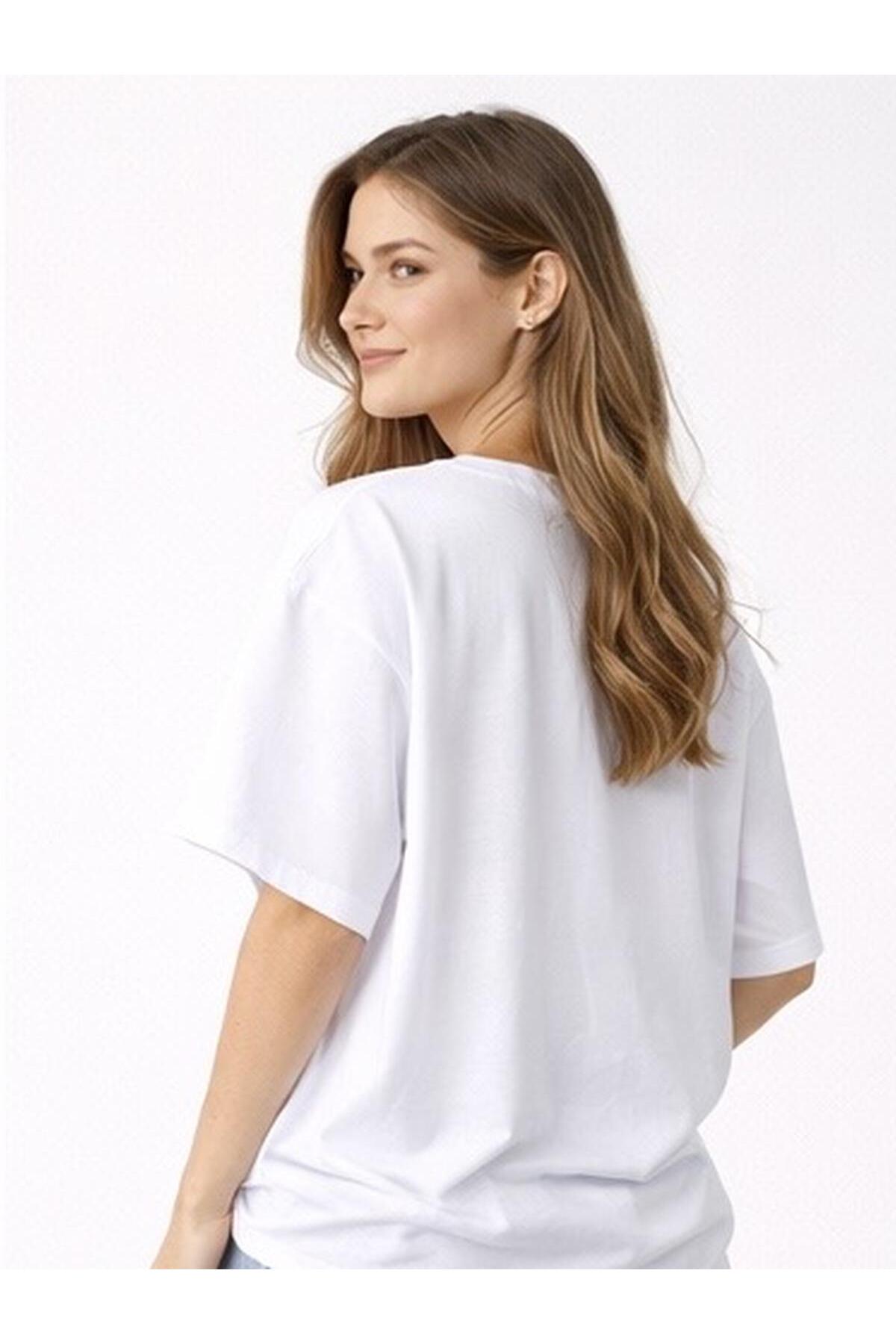Lizbon Style  Kadın Oversize %100 Pamuk Basic Rahat Kalıp Beyaz T-Shirt - Görsel 3