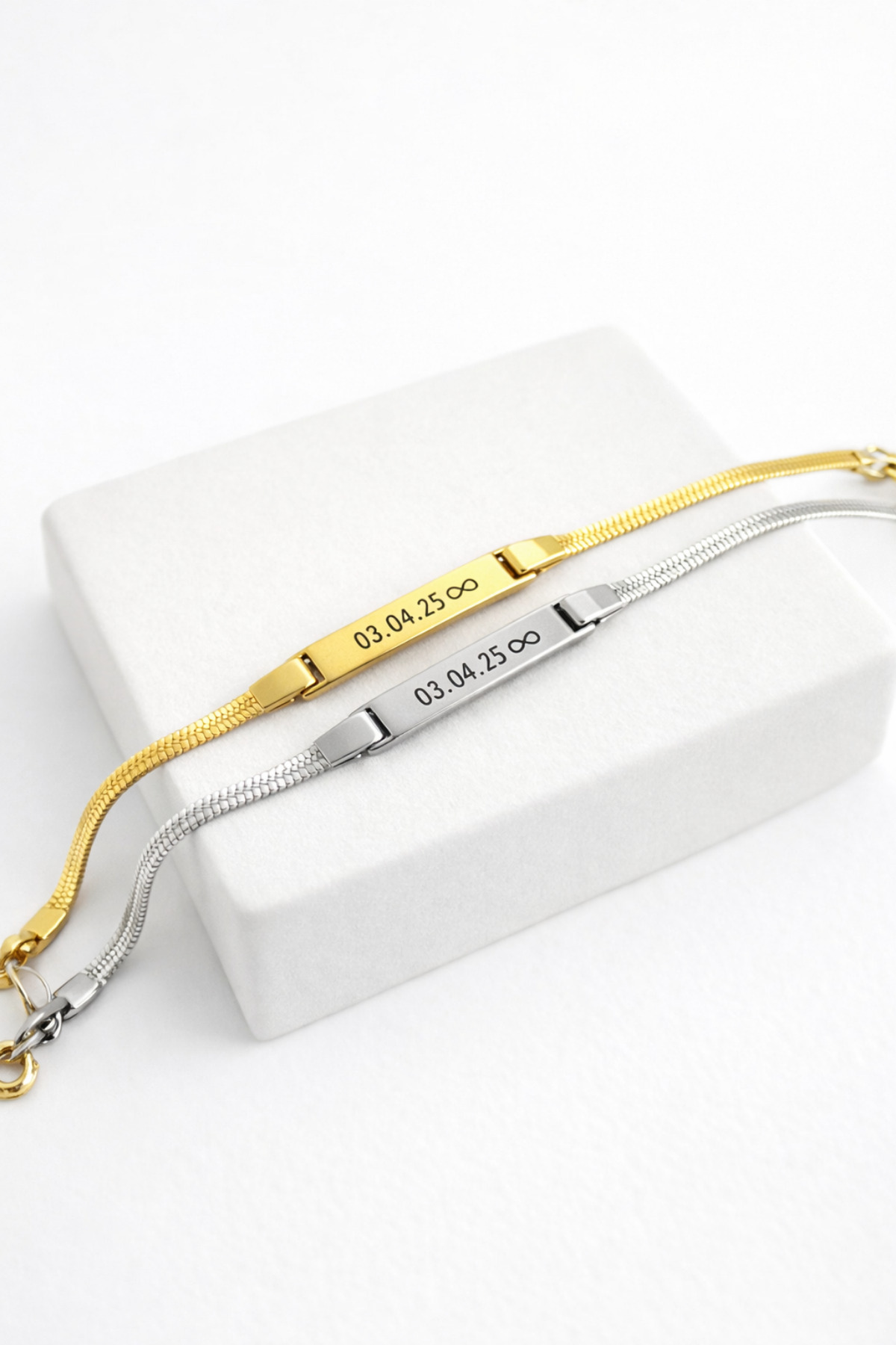 Personalized 2-Pairs Dear Bracelet – Double Bracelet with Name and Date