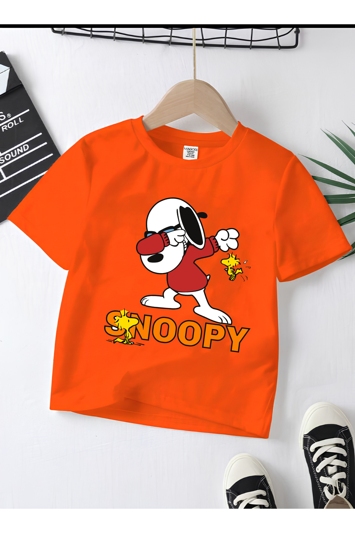 SNOOPY PRINTED 100% COTTON REGULAR MOLD CHILDREN AND YOUNG TSHIRT