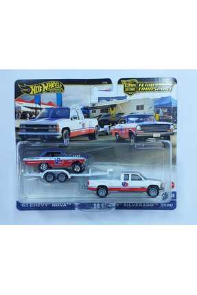 HOT WHEELS 63 Chevy Nova ve '88 Chevy Silverado 3500 - Team Transport