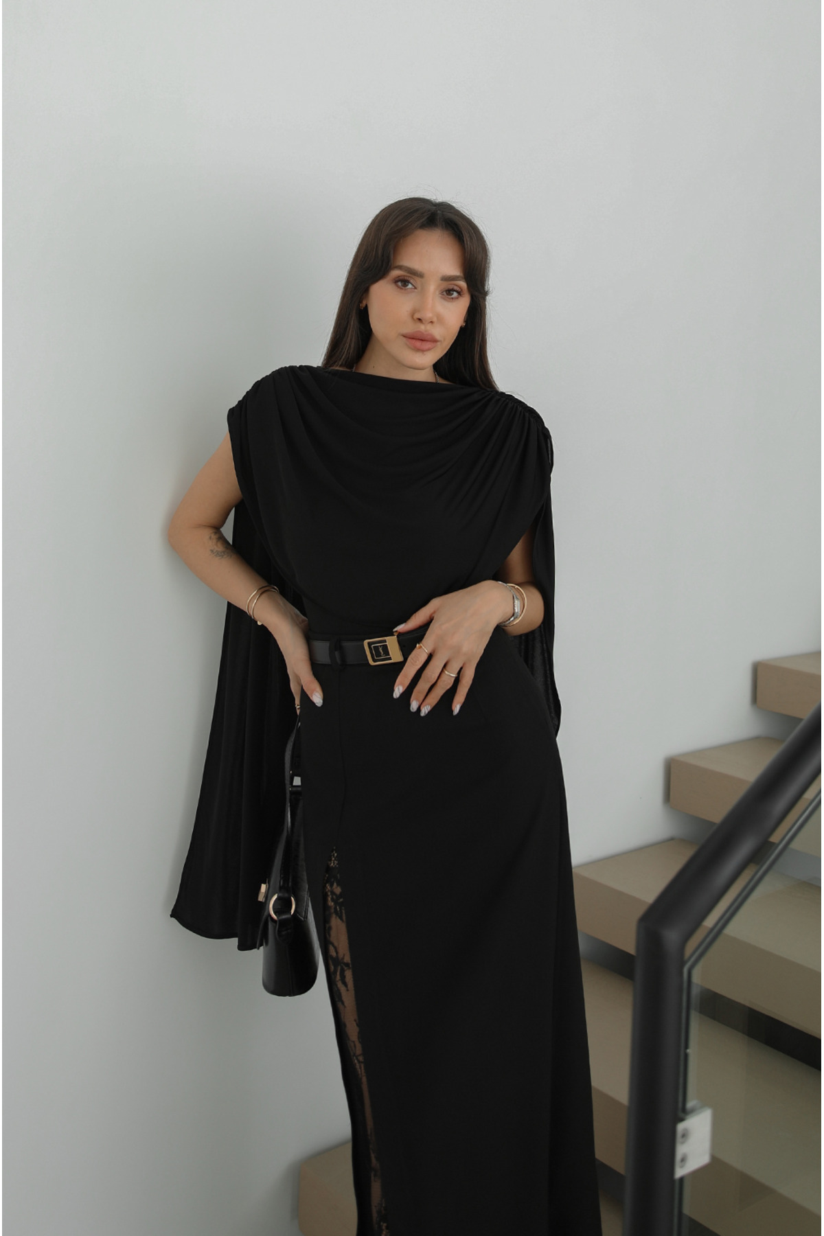 Havoş  Siyah Yaka Detaylı Bodysuit Bluz