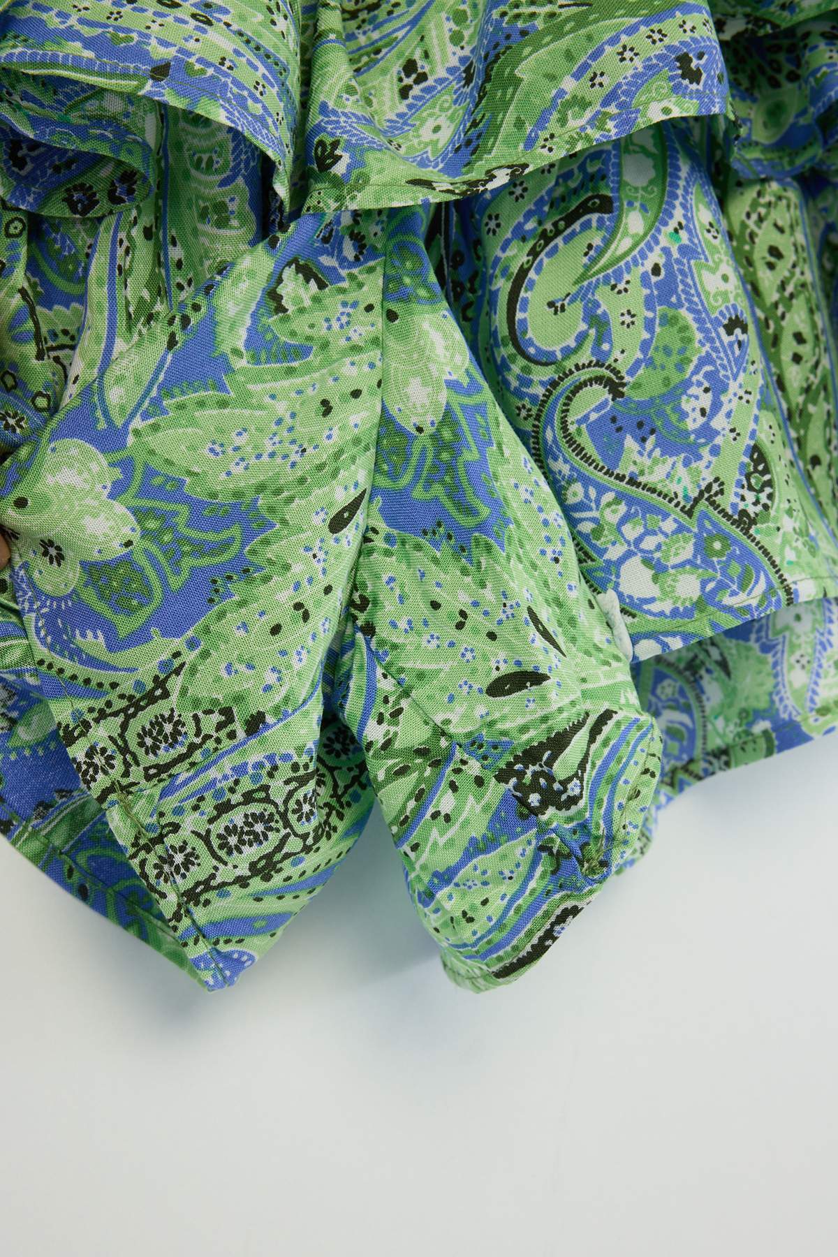 Trendyolmilla  Yeşil Şal Desenli Mini Dokuma Büyük Beden Şort TBBSS26AP00003 - Görsel 6