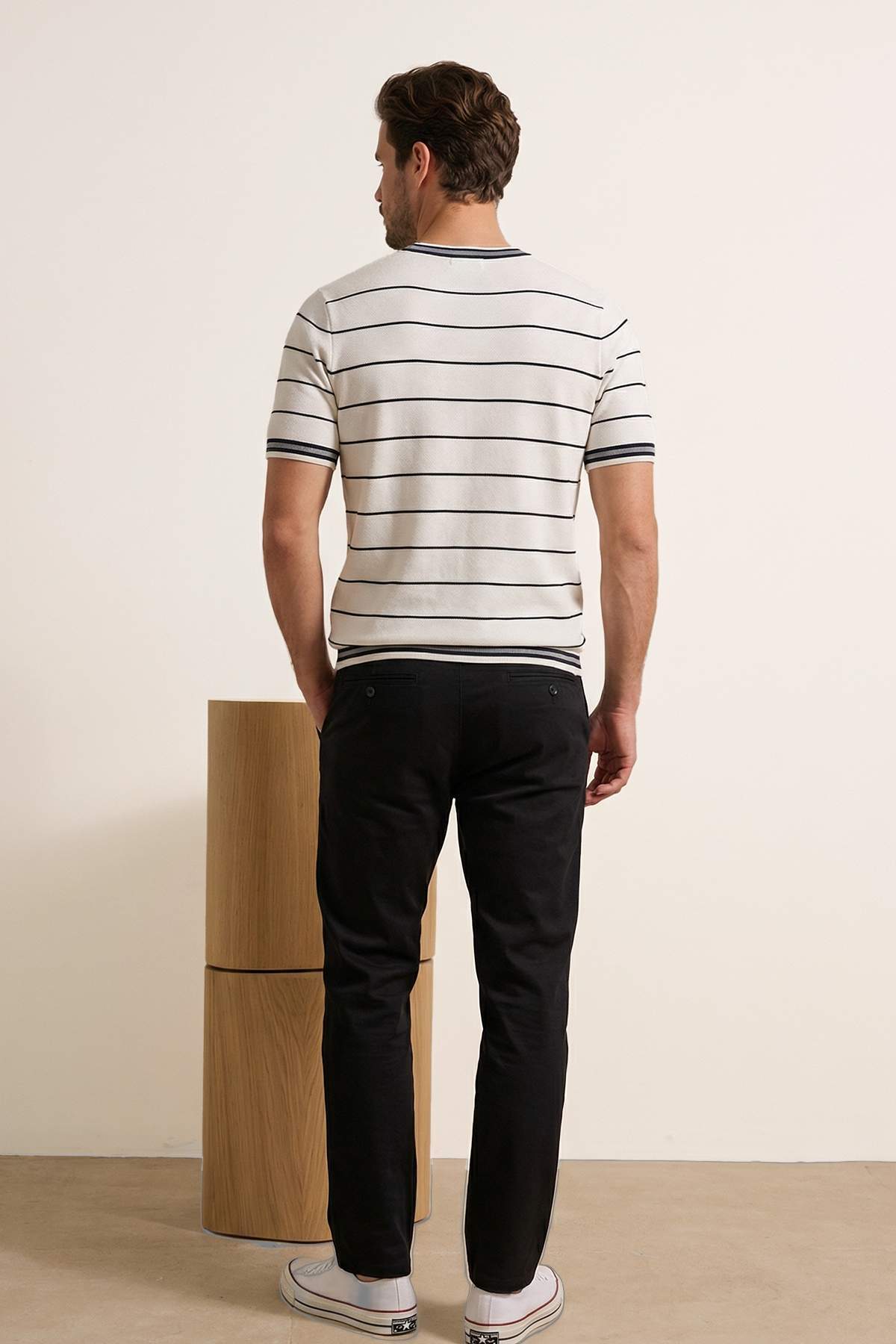 Trendyolmilla  Ekru Regular/Normal Kesim Çizgili Triko T-Shirt TMNSS26TS00021 - Görsel 3