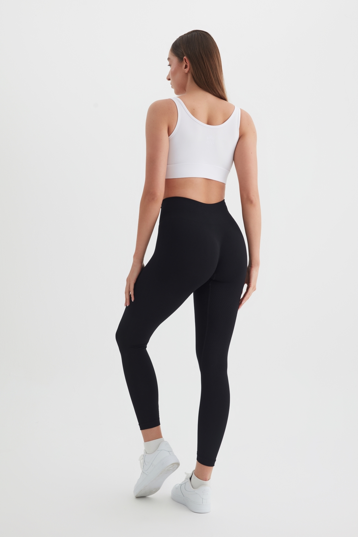 cervus Spor Büstiyer Fermuar Detaylı Crop Top Beyaz görsel 5