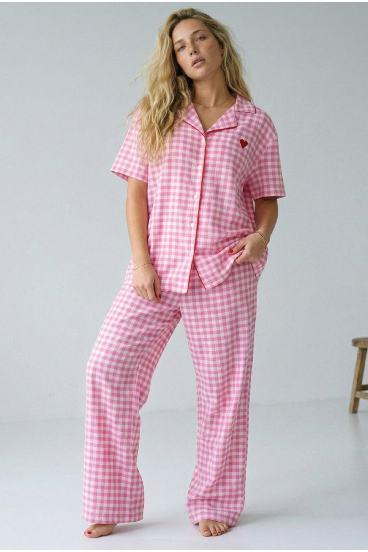 Siyah İnci  pembe ekose kareli Nakışlı Düğmeli Biyeli İnce SOft Örme Pijama Takımı 8001 - Görsel 3