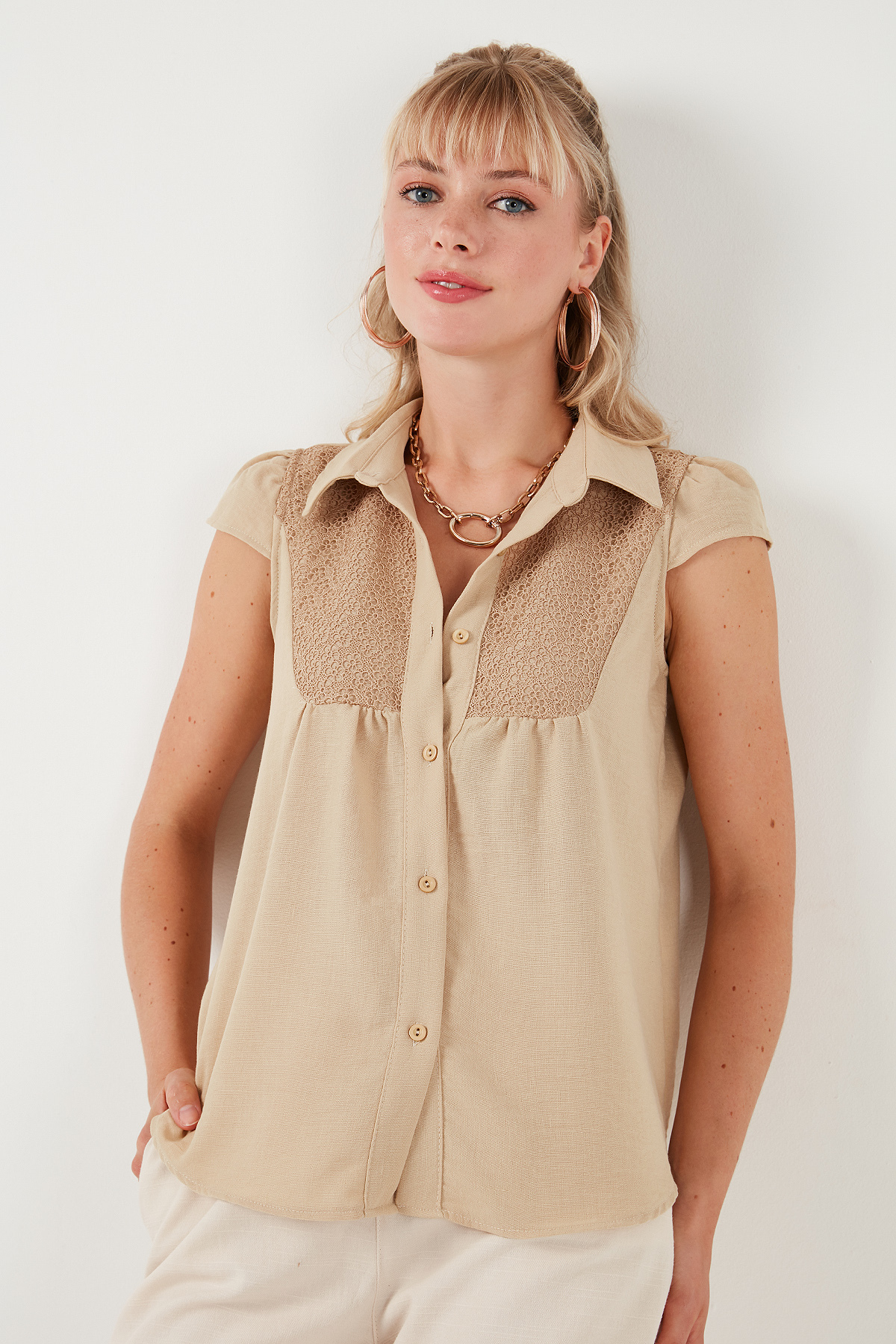 Lela  Dantel Detaylı Kısa Kollu Regular Fit Gömlek GÖMLEK 611GO0215 - Görsel 4