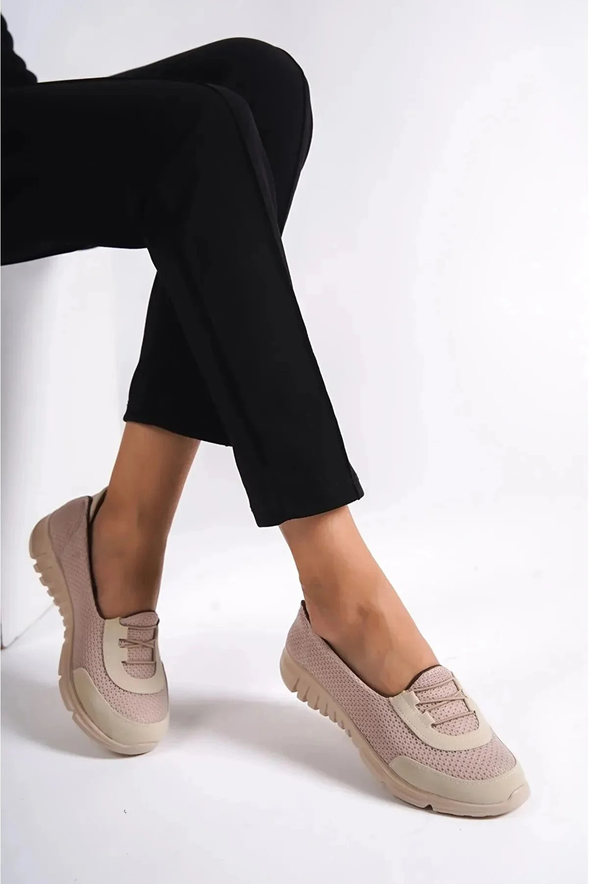 Carefree Cream Mother Orthopedic Sole Lace Up Casual Easy Wear Anatomical Sports Hiking Shoes
