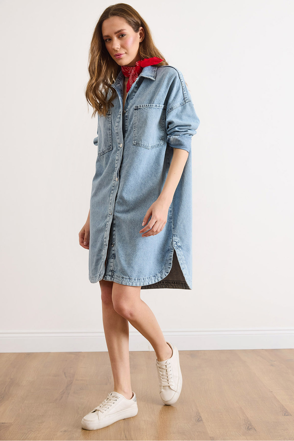 Women's Light Blue Pockets Oversized Washed Denim Tunic DRESSDRESS-19002613