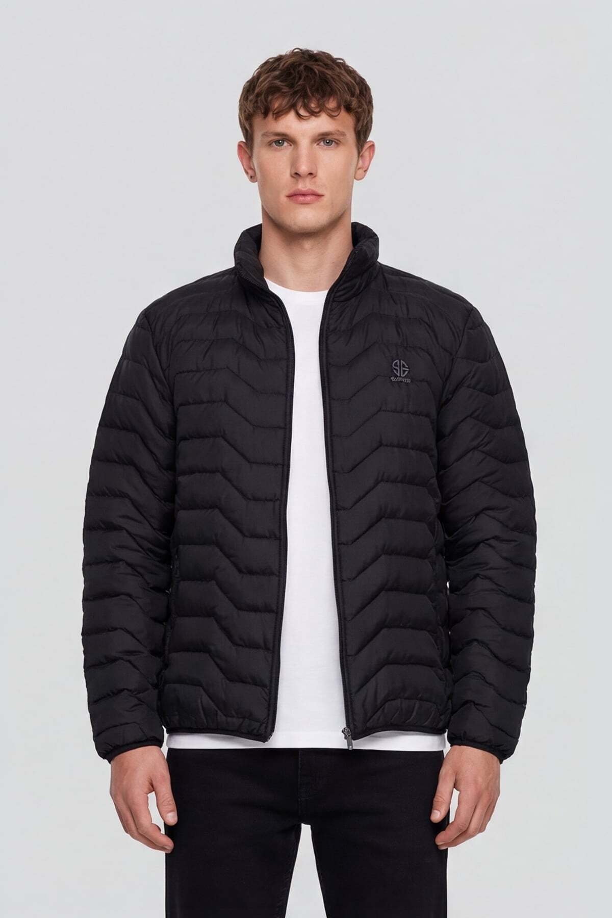 Sabri Özel  Siyah MONT