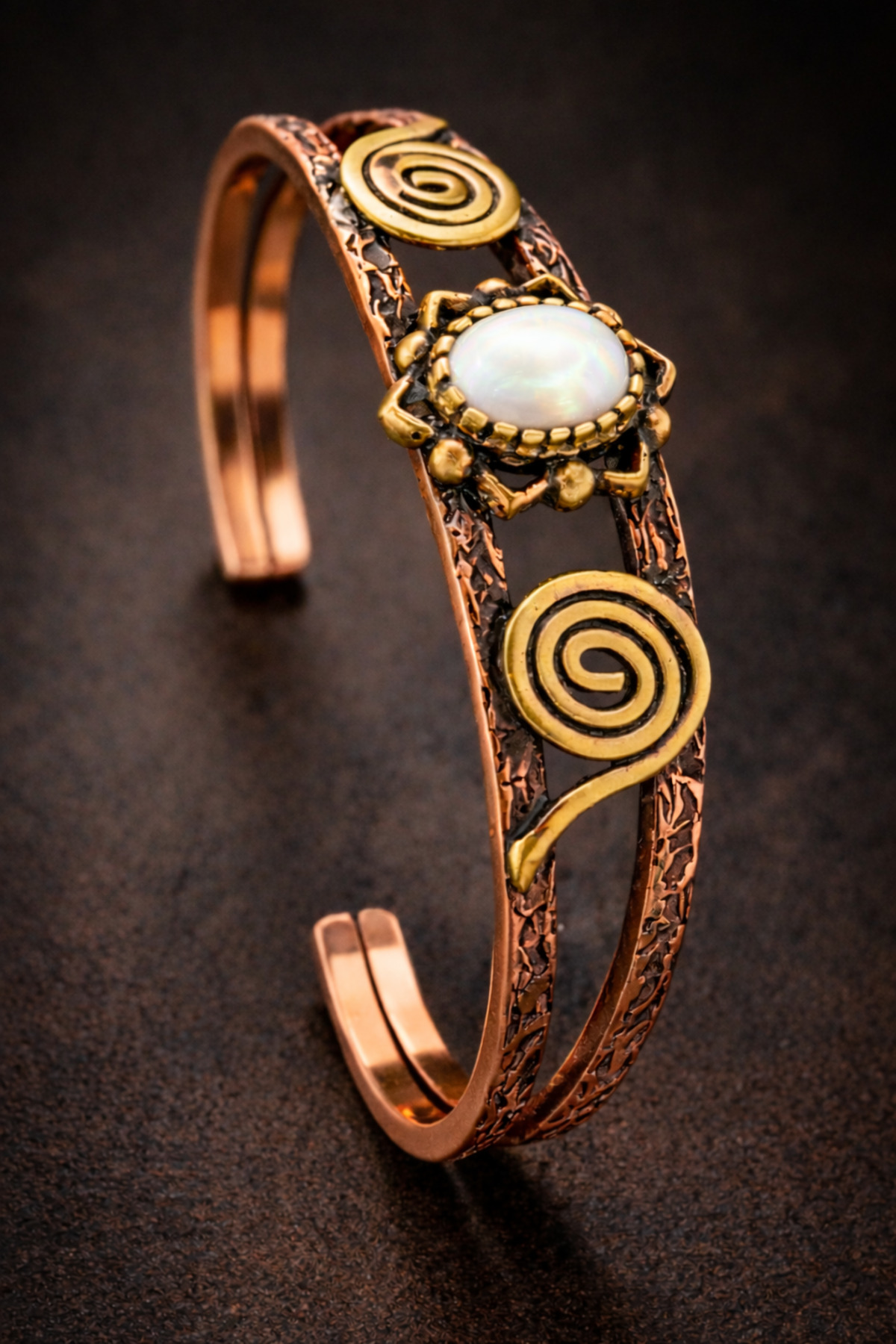 Women's Copper Bracelet Stylish Clamp Bracelet with Natural White Gemstone