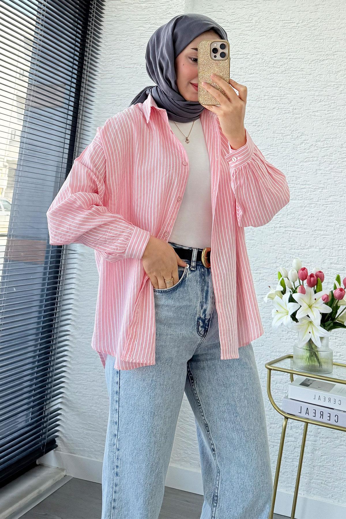 MELEK ARAZ  Çizgi Desen Oversize Kadın Gömlek – Pembe - Görsel 7