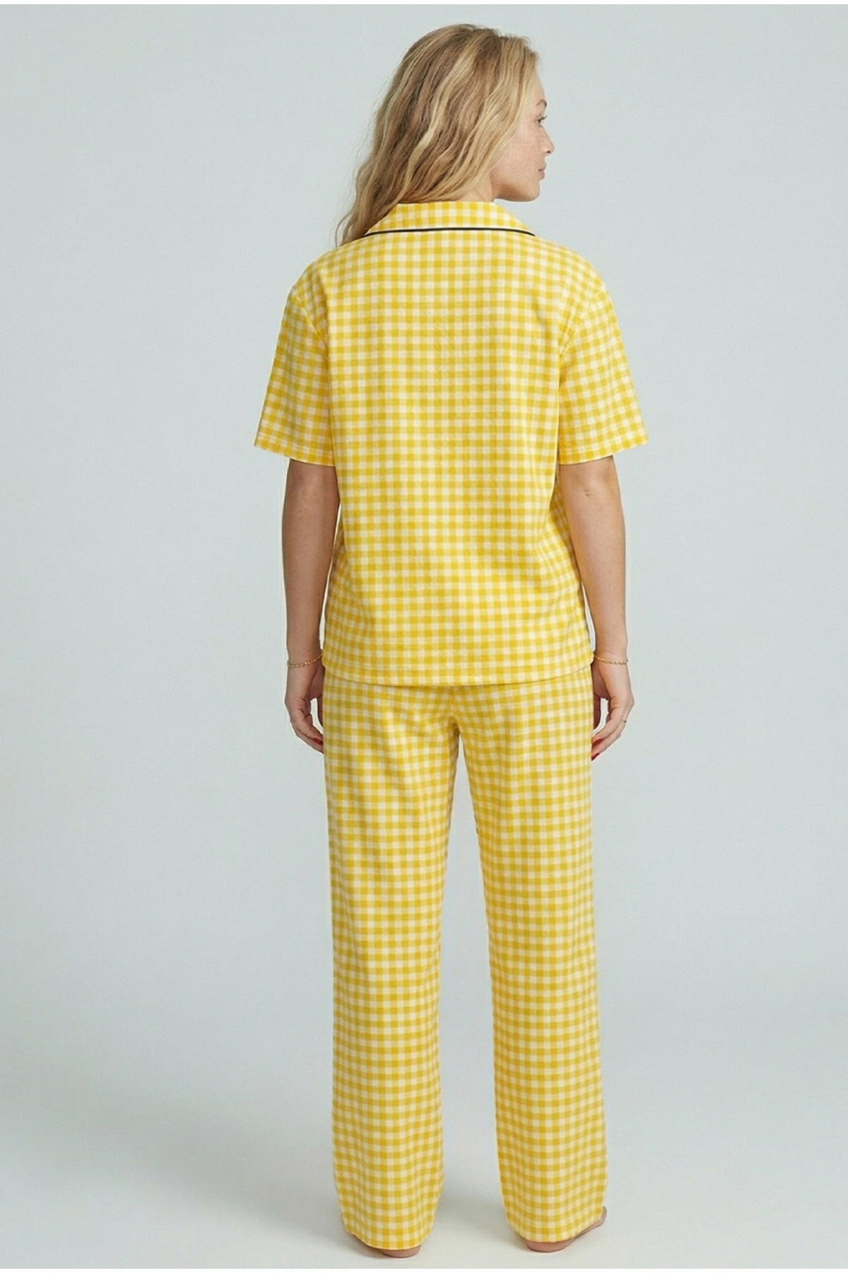 Siyah İnci  sarı ekose kareli Nakışlı Düğmeli Biyeli İnce Soft Örme Pijama Takımı 8001 - Görsel 4