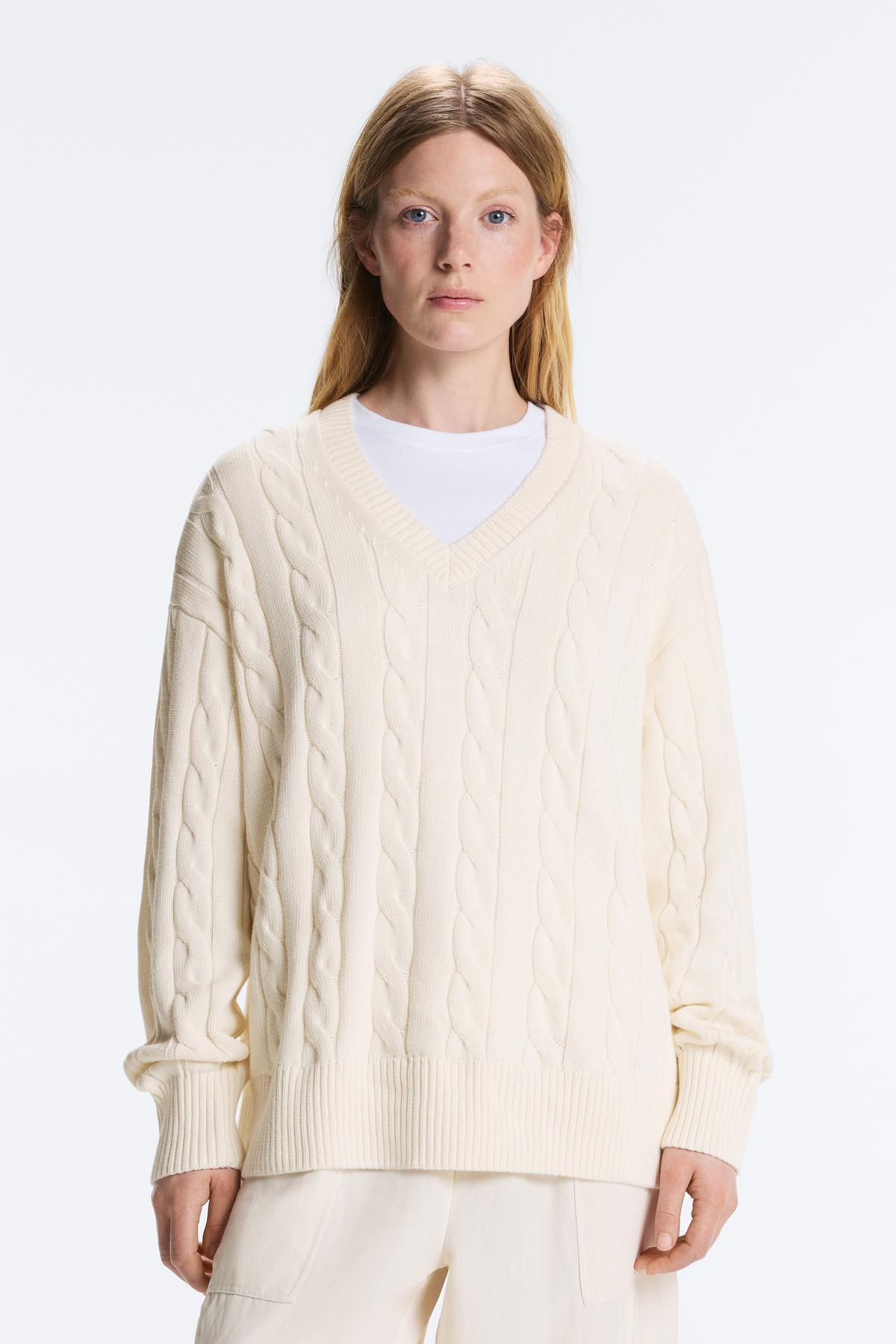 Oysho  V yaka saç örgü %100 pamuklu kazak