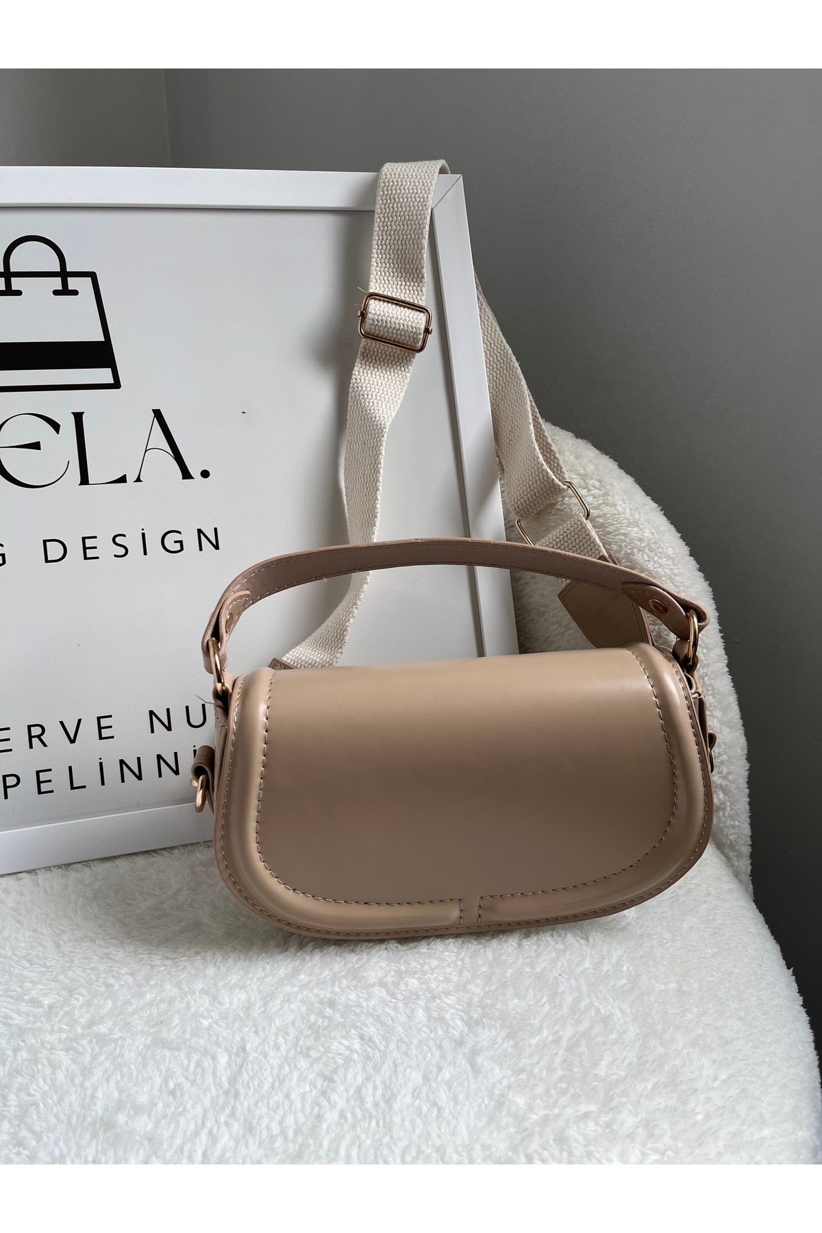 PelA bagdesign Postacı Model Kadın El Çantası Bej görsel 4