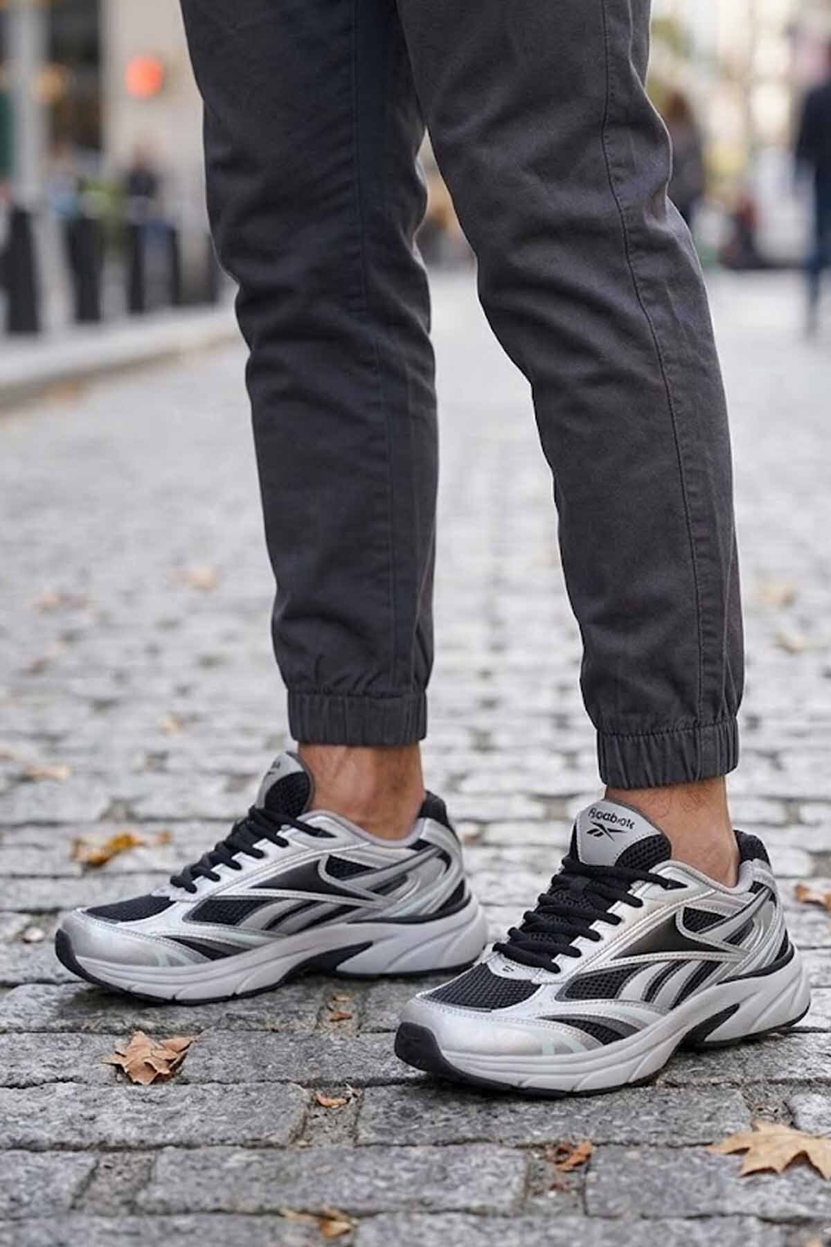 1_org_zoom کفش Reebok ریباک مردانه نقرهای خاکستری - کفش ورزشی رترو برای مناسب دویدن و پیادهروی با جزئیات فلزی اورجینال - تصویر 1