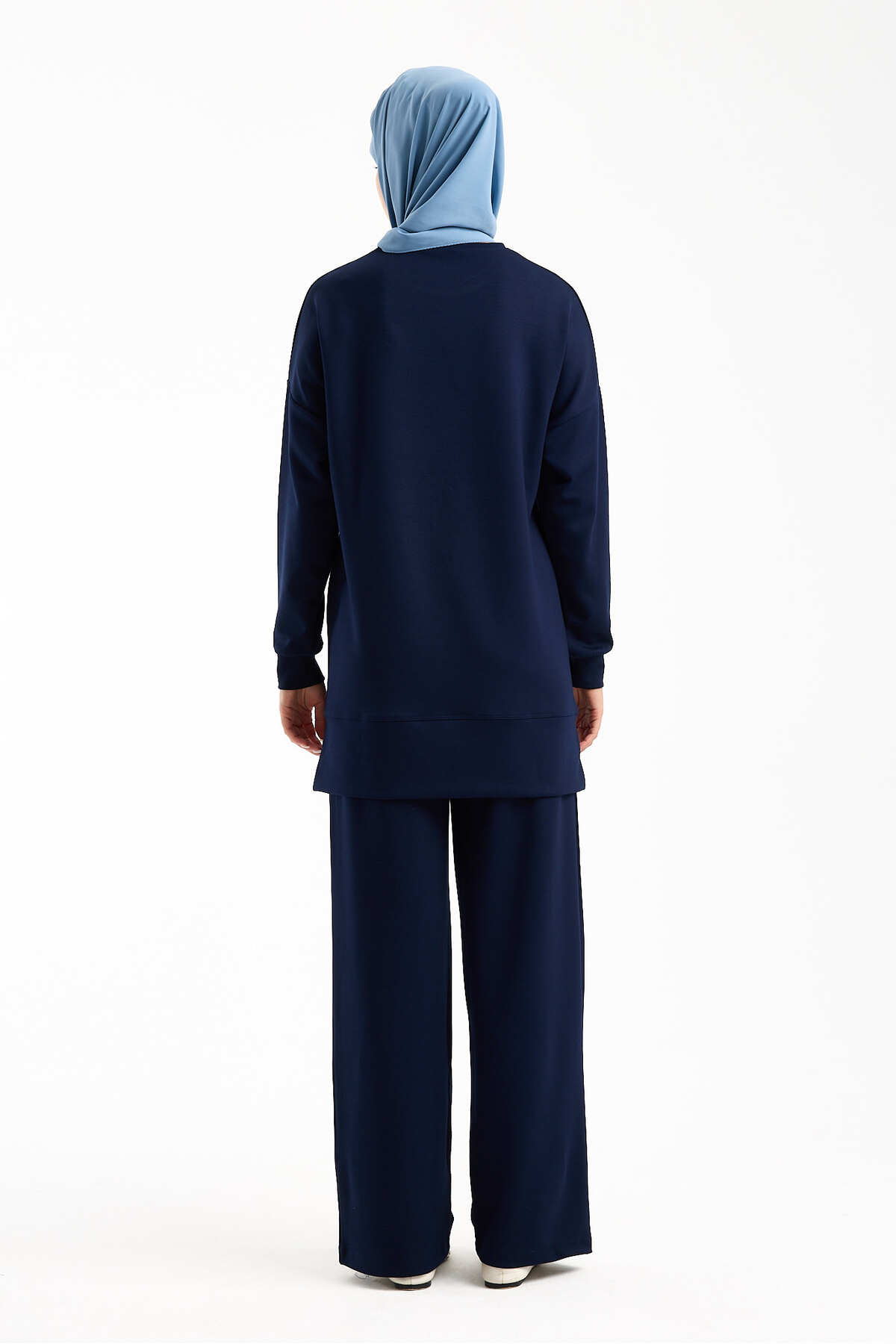Kadın Premium Modal Kumaş Basic Tunik Takım – Rahat Kesim İkili Tesettür Takım - Lacivert