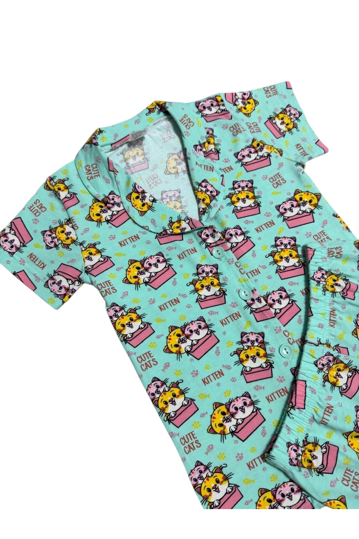 Fil Kids Kız Çocuk %100 Pamuklu Yeşil Kedi Desenli Düğmeli Kısa Kollu Şortlu İnterlok Yazlık Pijama Takımı fotoğrafı 3 (önizleme)