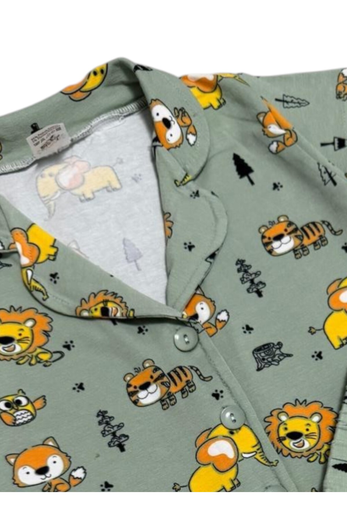 Fil Kids Erkek Çocuk %100 Pamuklu Yeşil Aslan Desenli Düğmeli Kısa Kollu Şortlu İnterlok Yazlık Pijama Takımı fotoğrafı 2 (önizleme)