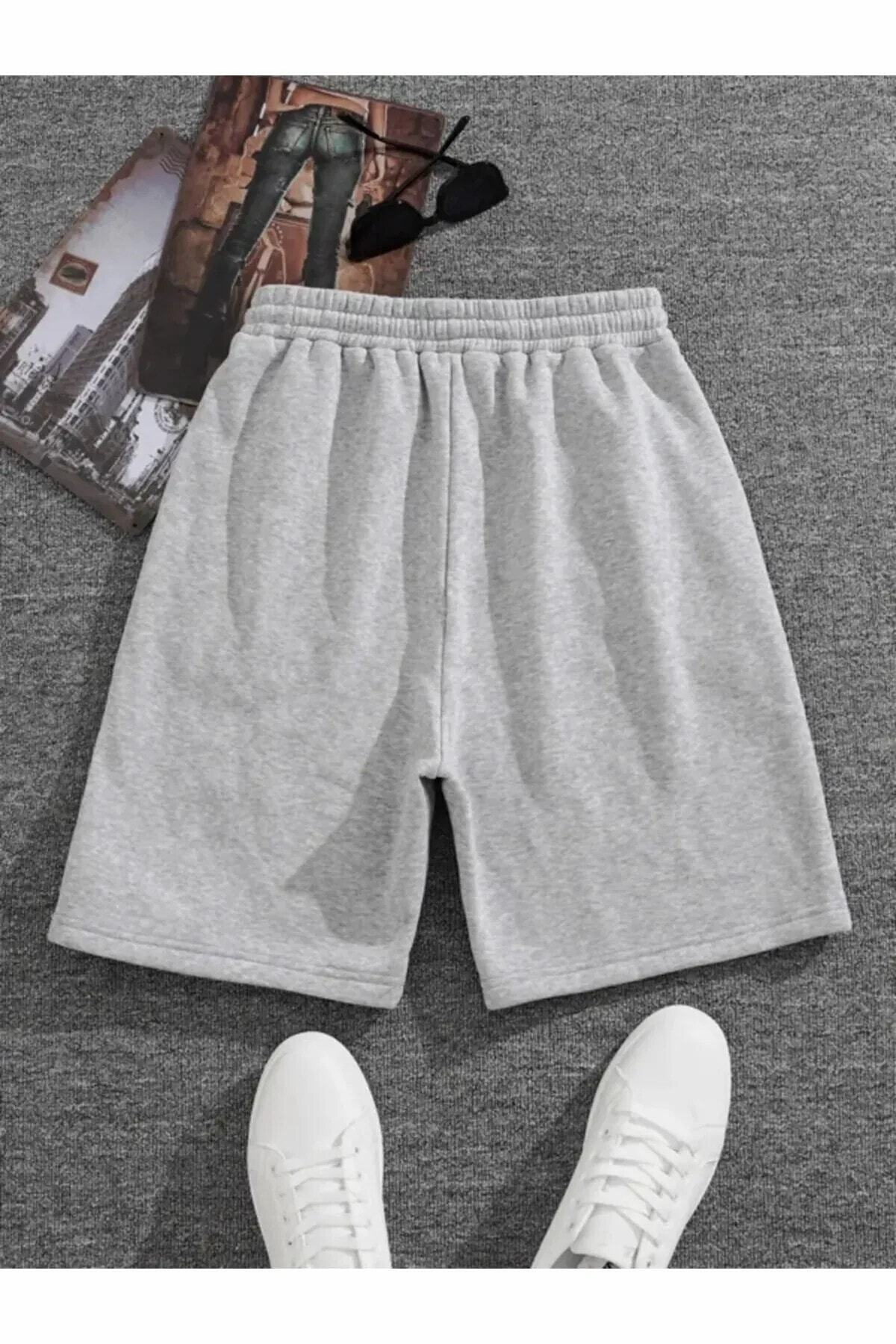 شورت قصير نسائي